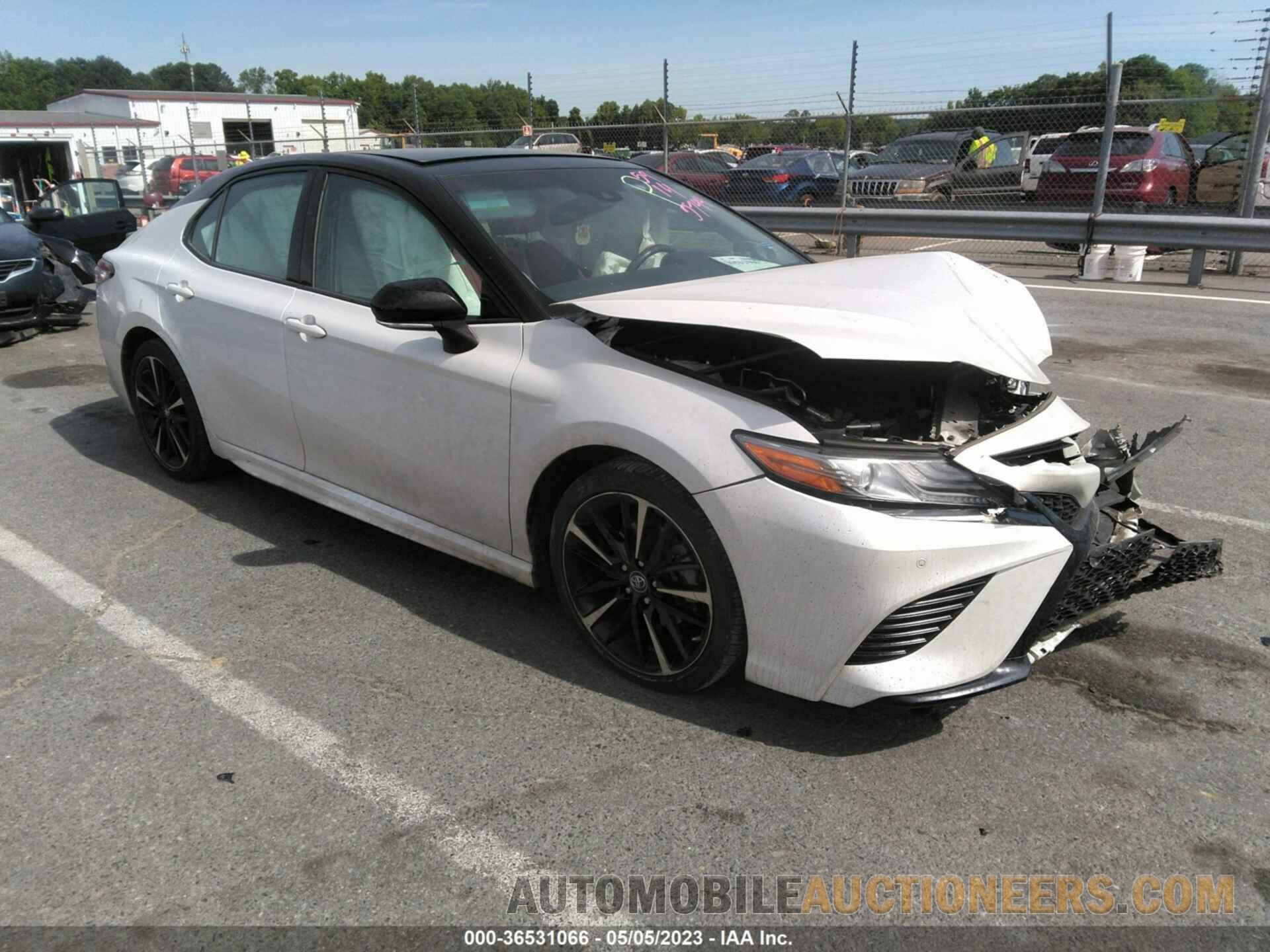 4T1BZ1HK0JU015744 TOYOTA CAMRY 2018