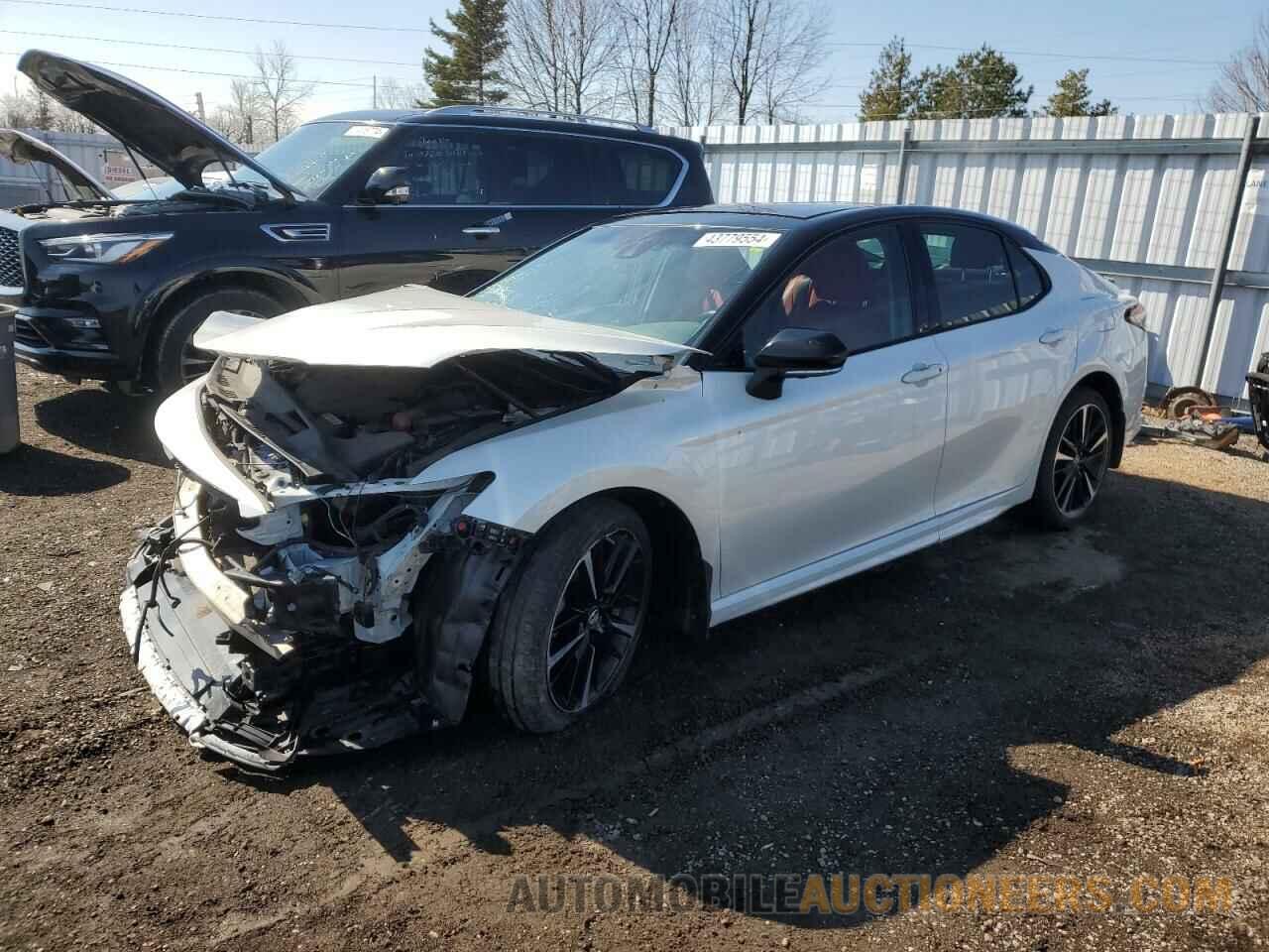 4T1BZ1HK0JU017056 TOYOTA CAMRY 2018