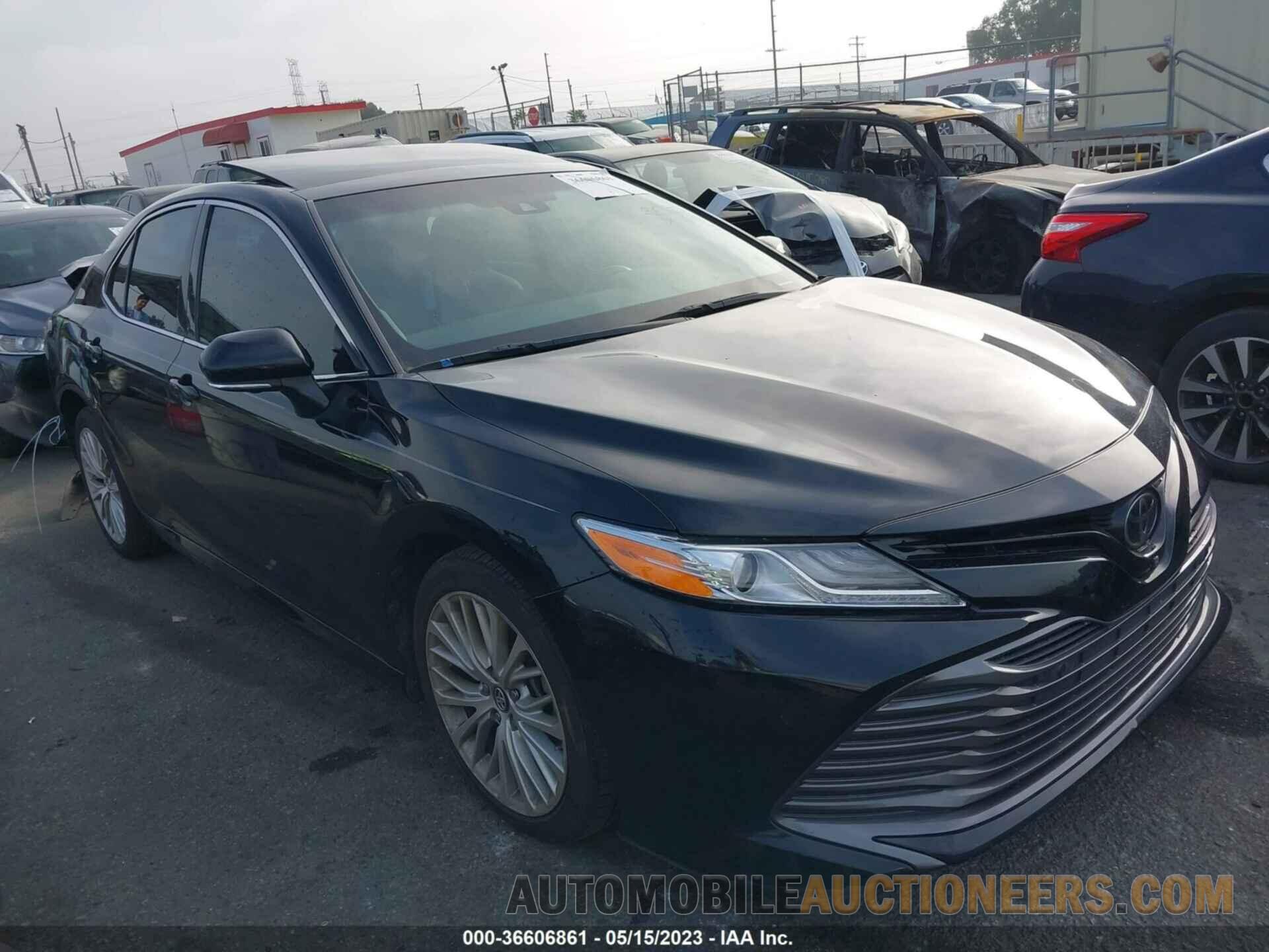 4T1BZ1HK0JU017266 TOYOTA CAMRY 2018