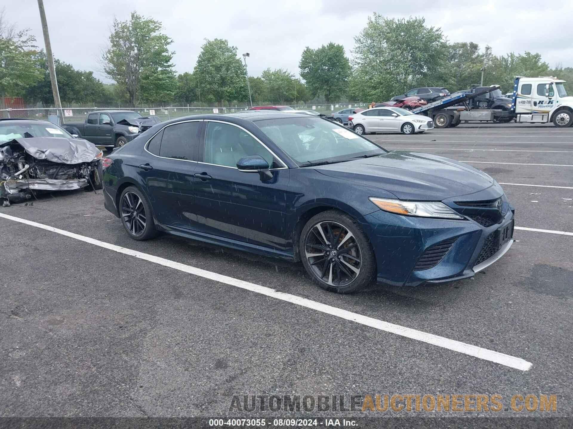 4T1BZ1HK0JU502197 TOYOTA CAMRY 2018