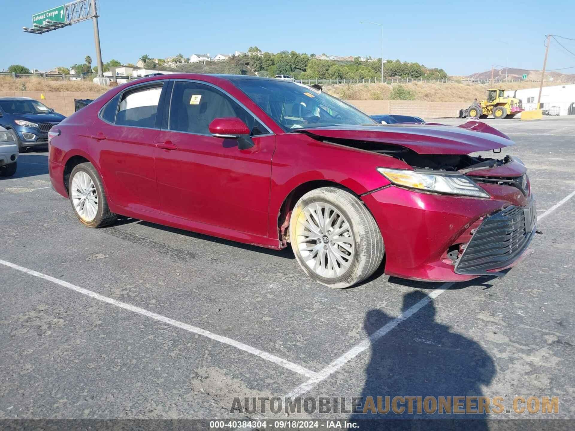 4T1BZ1HK0JU502880 TOYOTA CAMRY 2018