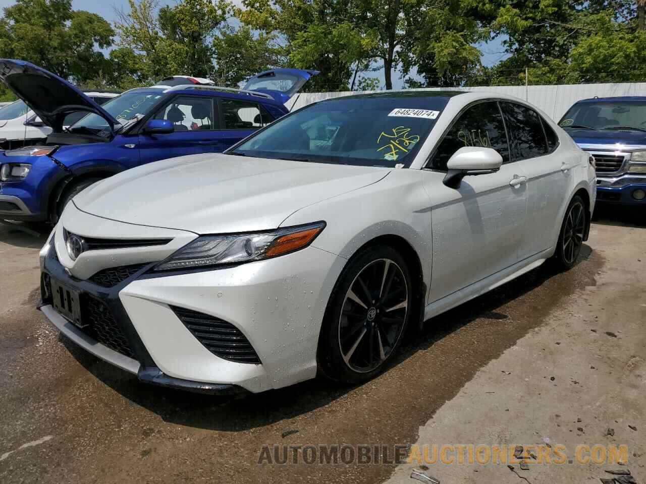 4T1BZ1HK1JU020600 TOYOTA CAMRY 2018