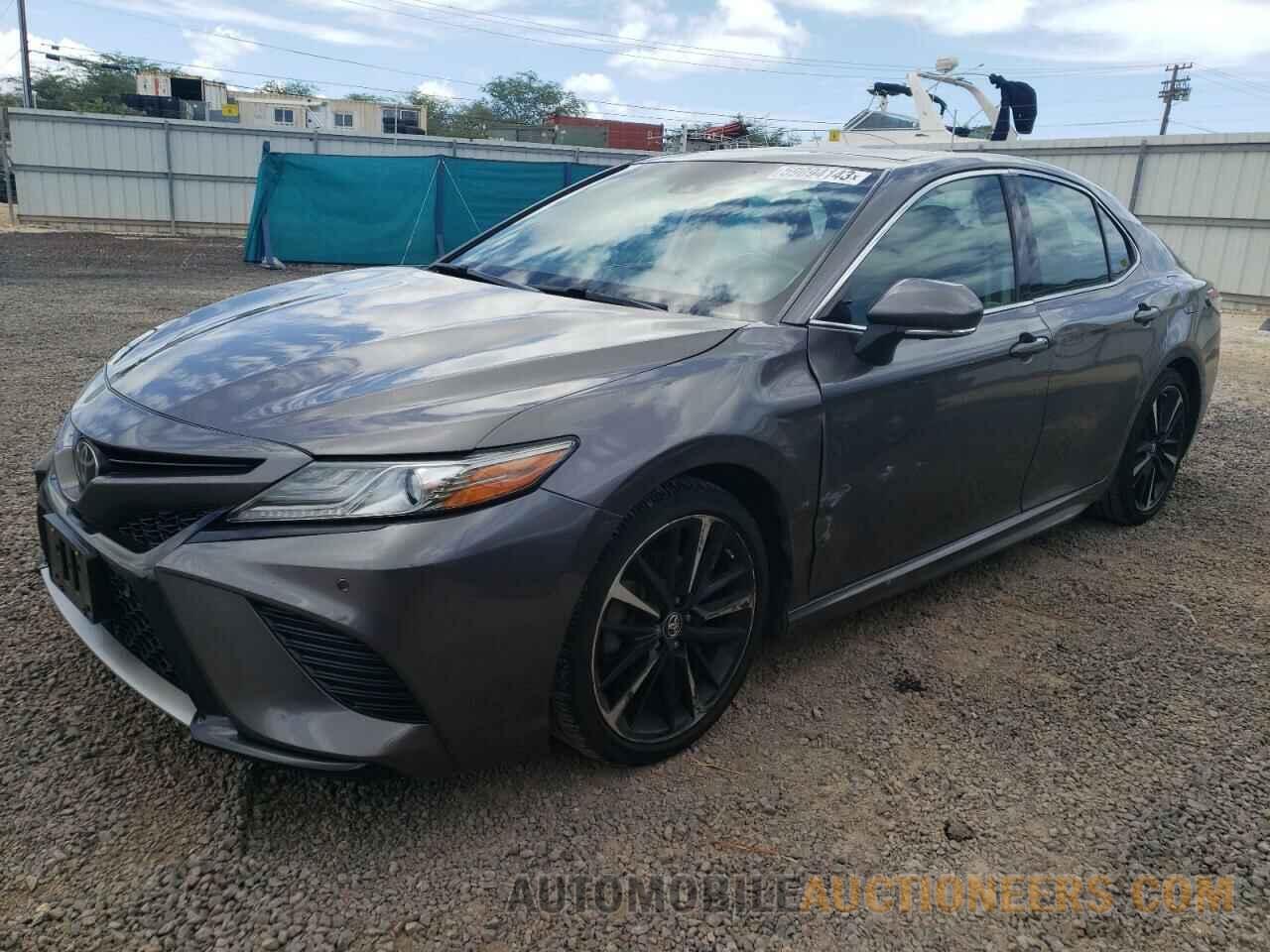 4T1BZ1HK1JU020712 TOYOTA CAMRY 2018