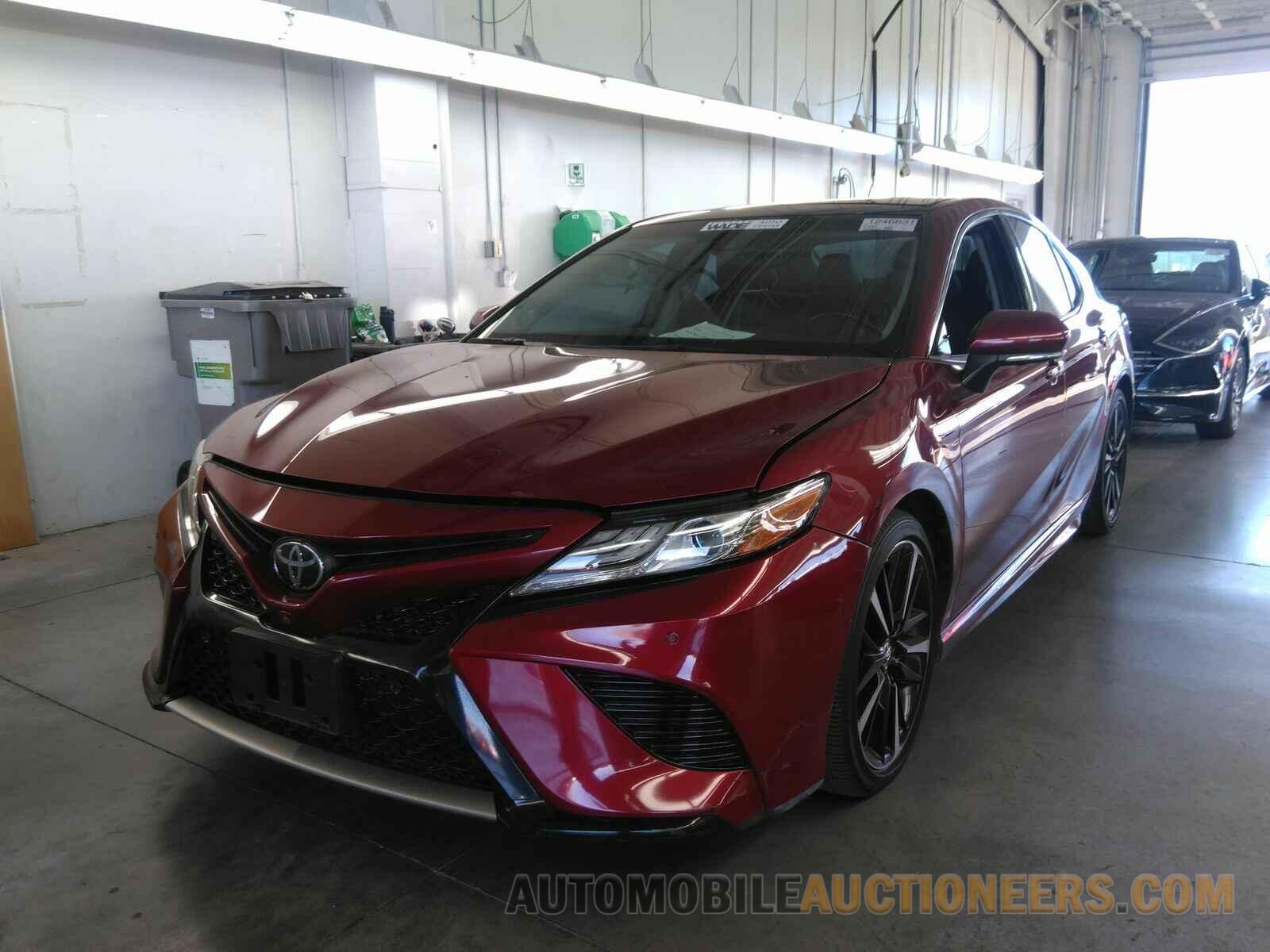 4T1BZ1HK1JU501916 Toyota Camry 2018