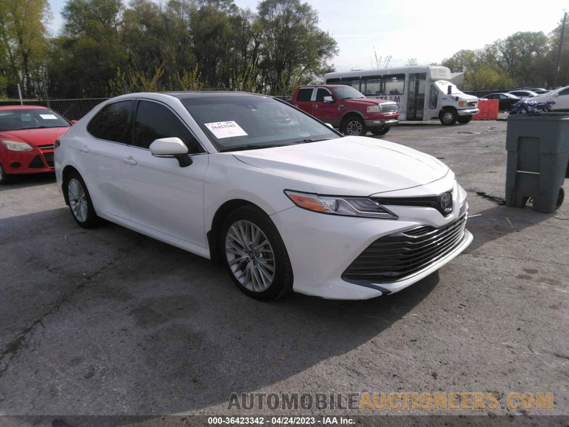 4T1BZ1HK2JU006544 TOYOTA CAMRY 2018