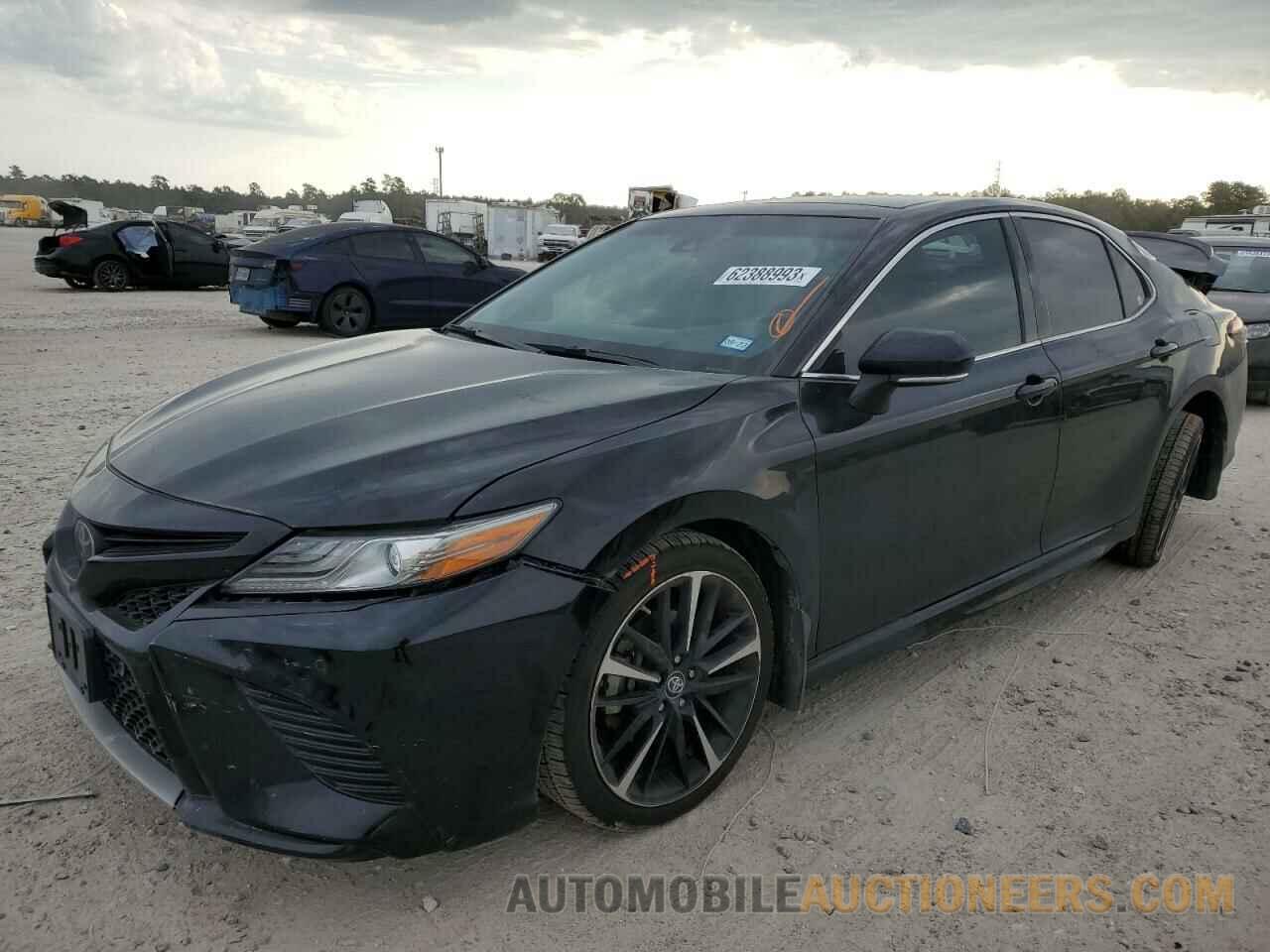 4T1BZ1HK2JU009413 TOYOTA CAMRY 2018