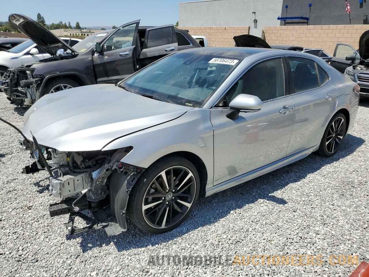 4T1BZ1HK2JU016832 TOYOTA CAMRY 2018