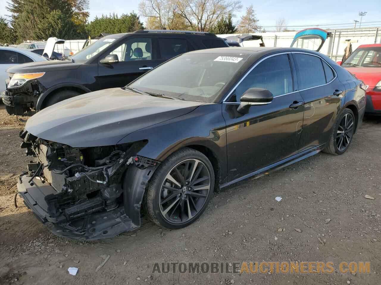 4T1BZ1HK2JU018399 TOYOTA CAMRY 2018