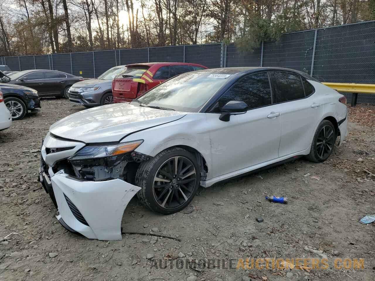 4T1BZ1HK2JU020248 TOYOTA CAMRY 2018