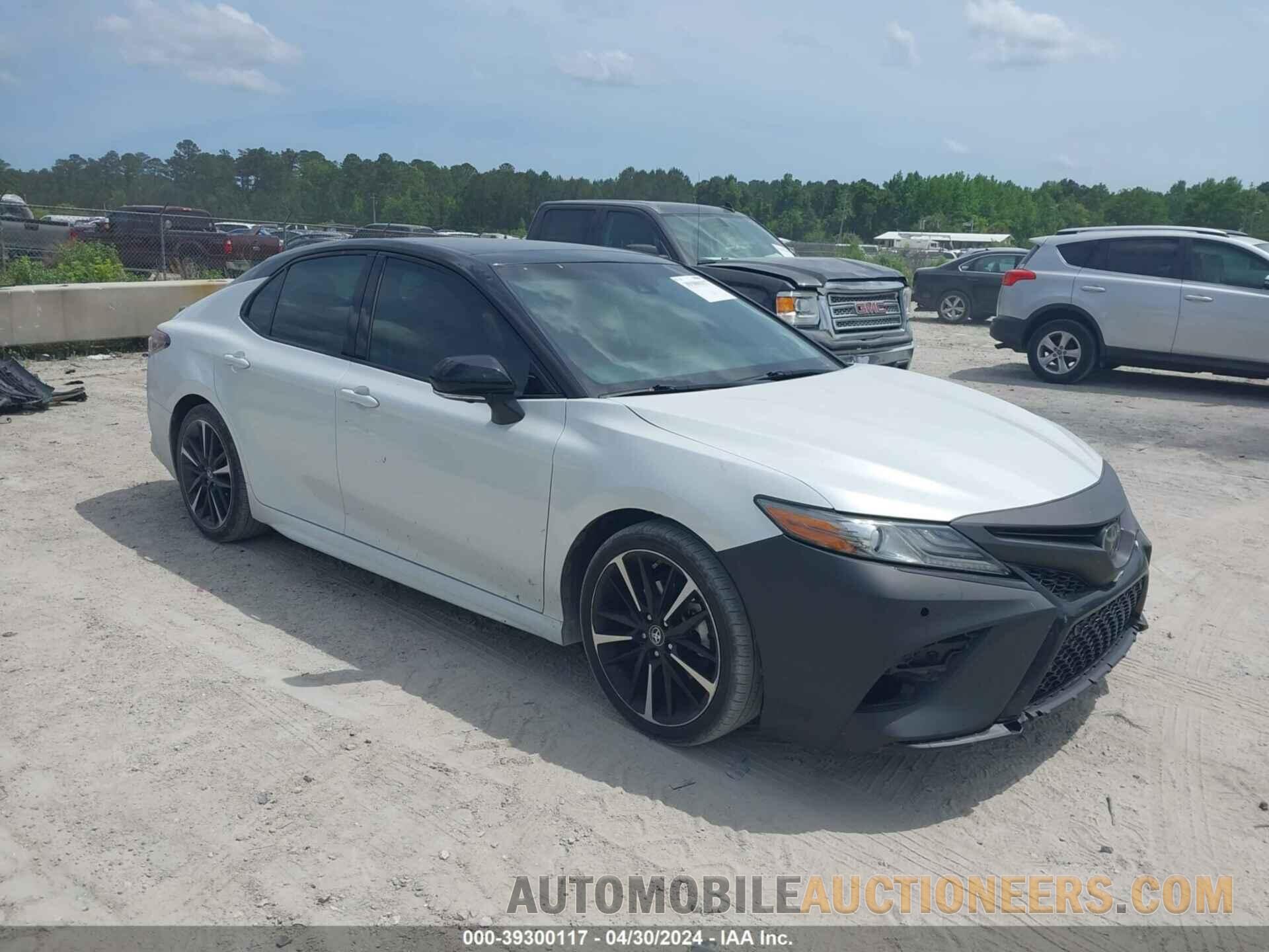 4T1BZ1HK2JU020329 TOYOTA CAMRY 2018