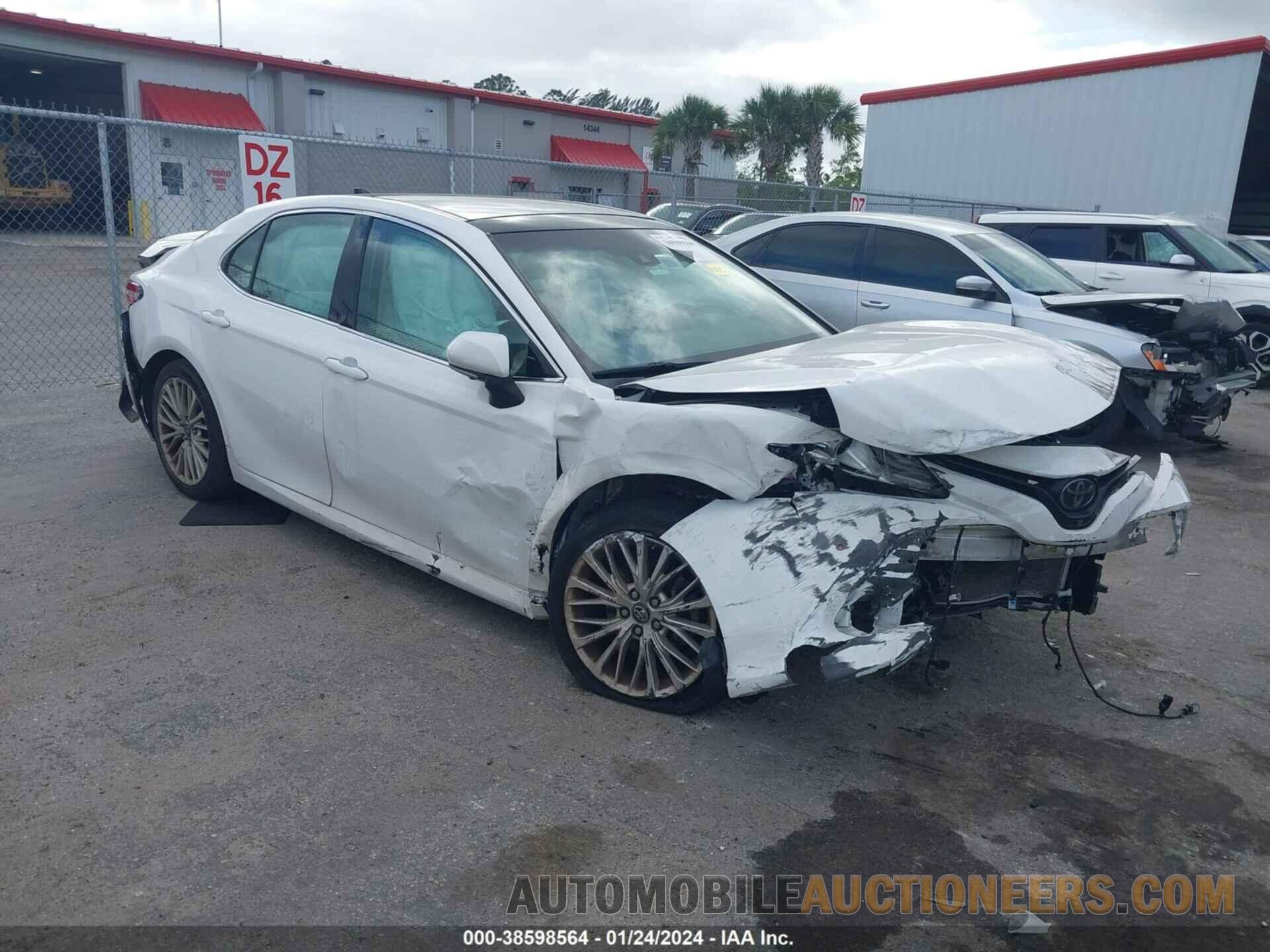 4T1BZ1HK2JU503447 TOYOTA CAMRY 2018