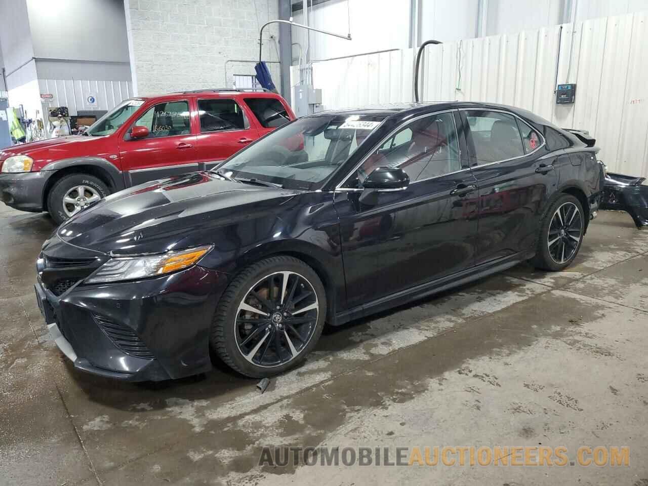 4T1BZ1HK2JU503528 TOYOTA CAMRY 2018