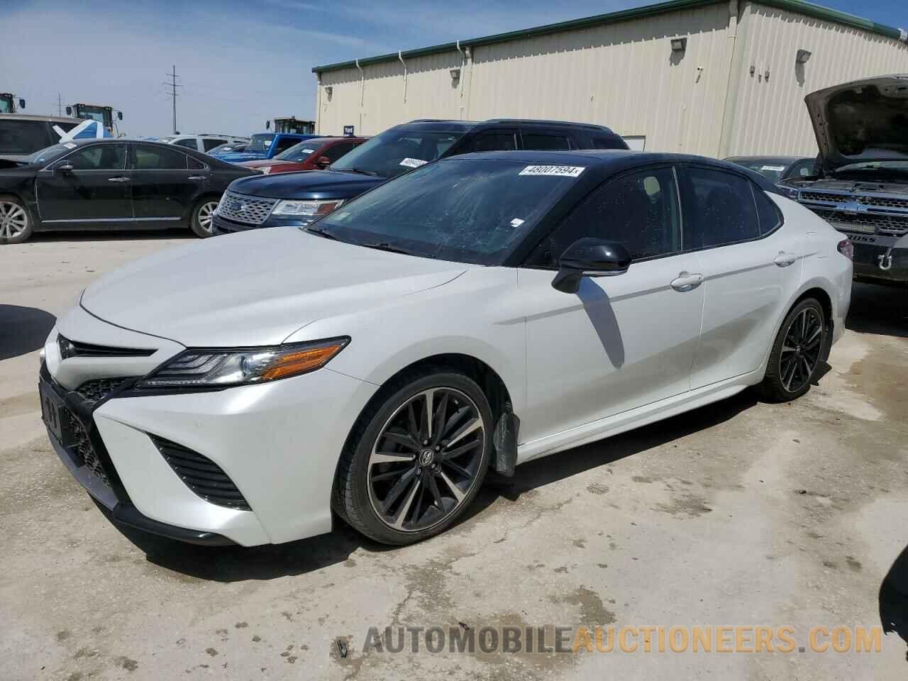 4T1BZ1HK2KU033132 TOYOTA CAMRY 2019