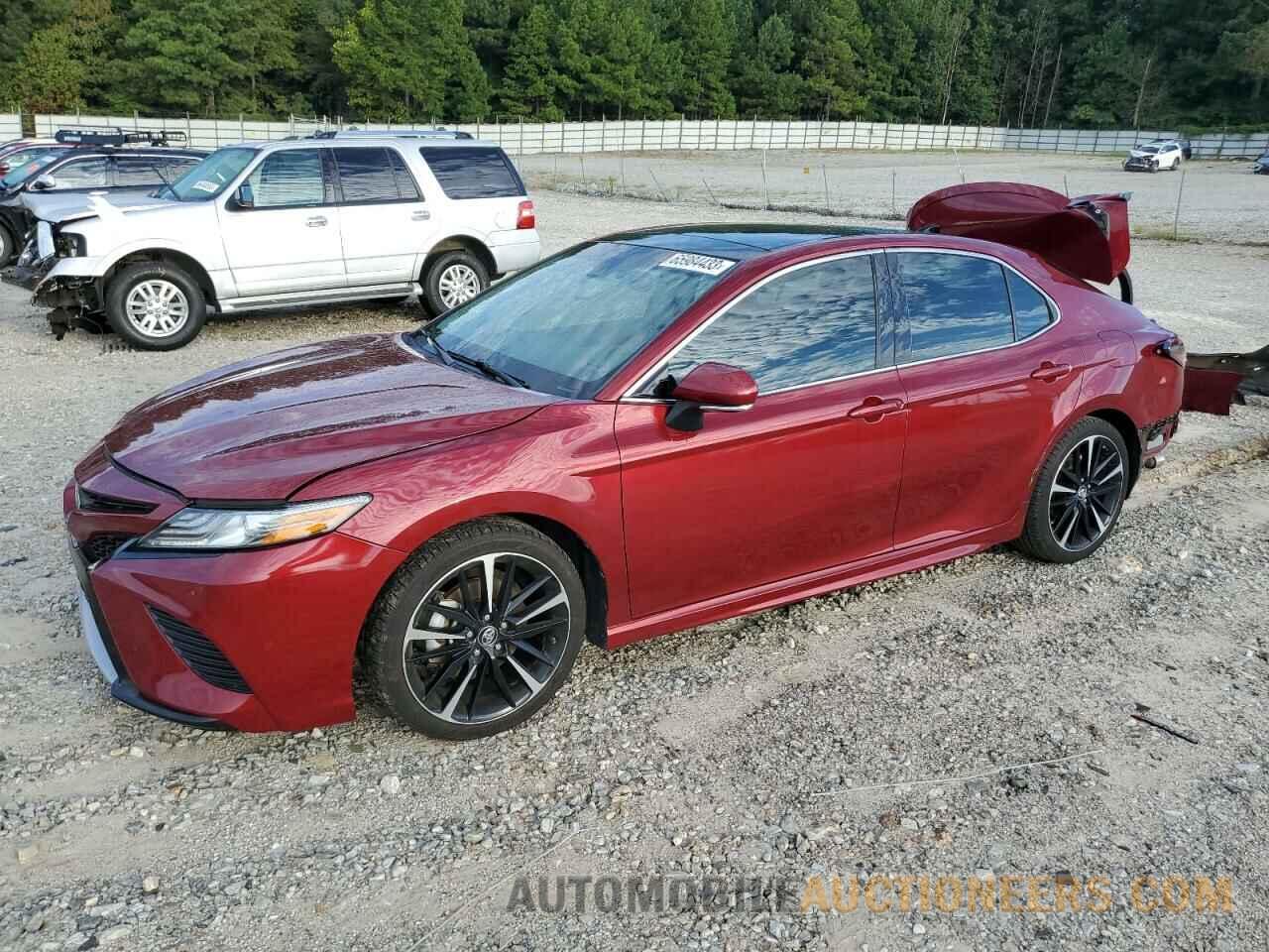 4T1BZ1HK3JU506809 TOYOTA CAMRY 2018