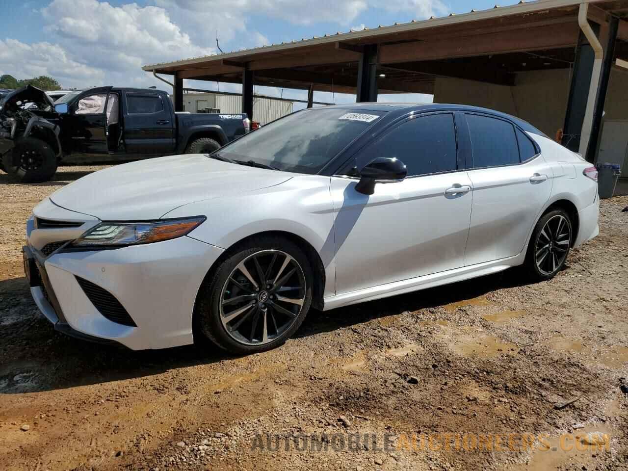 4T1BZ1HK3KU033009 TOYOTA CAMRY 2019