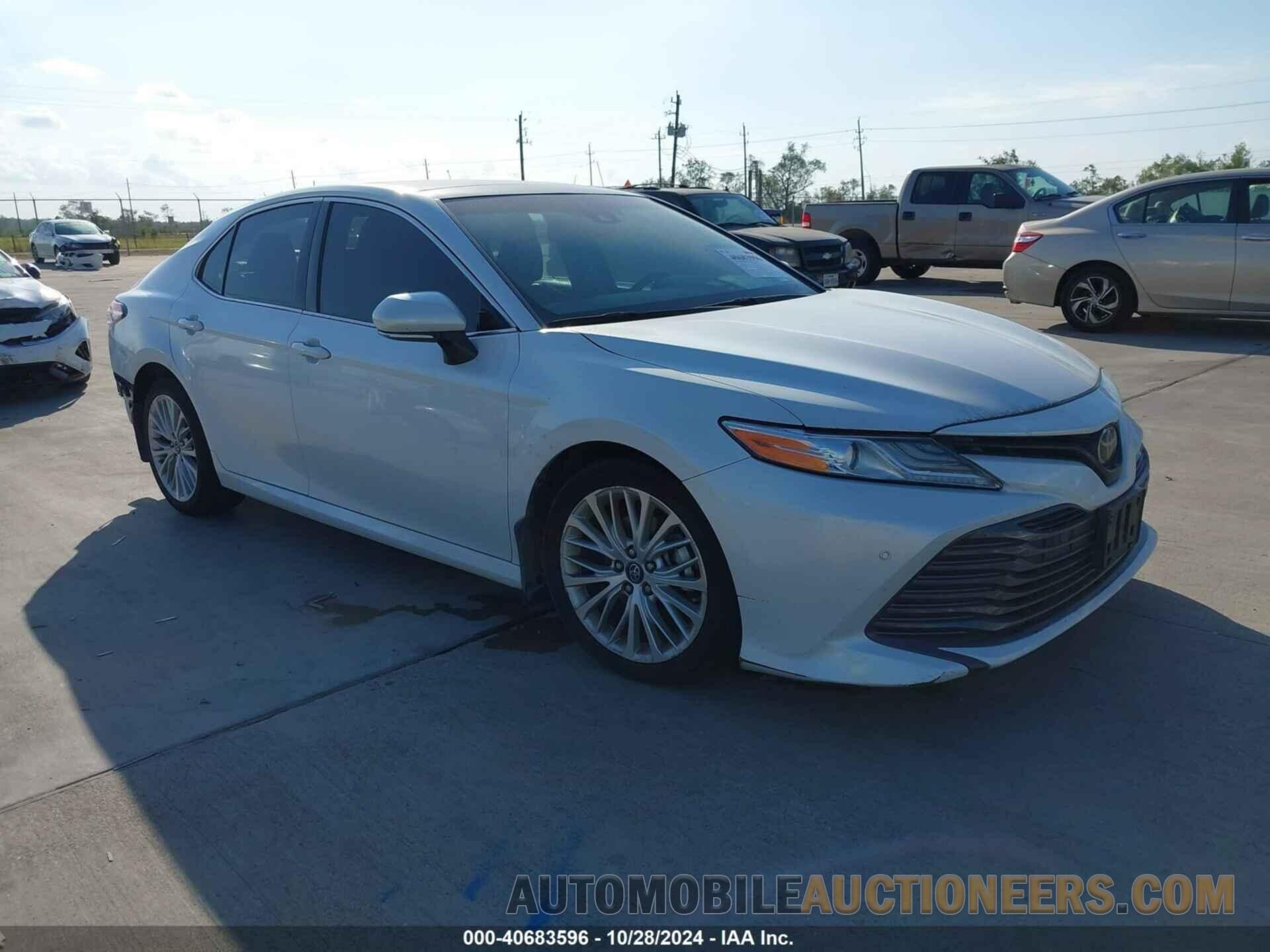 4T1BZ1HK4JU004097 TOYOTA CAMRY 2018