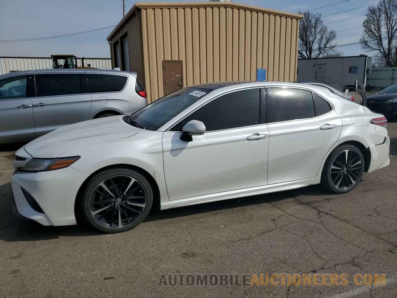 4T1BZ1HK4JU004780 TOYOTA CAMRY 2018