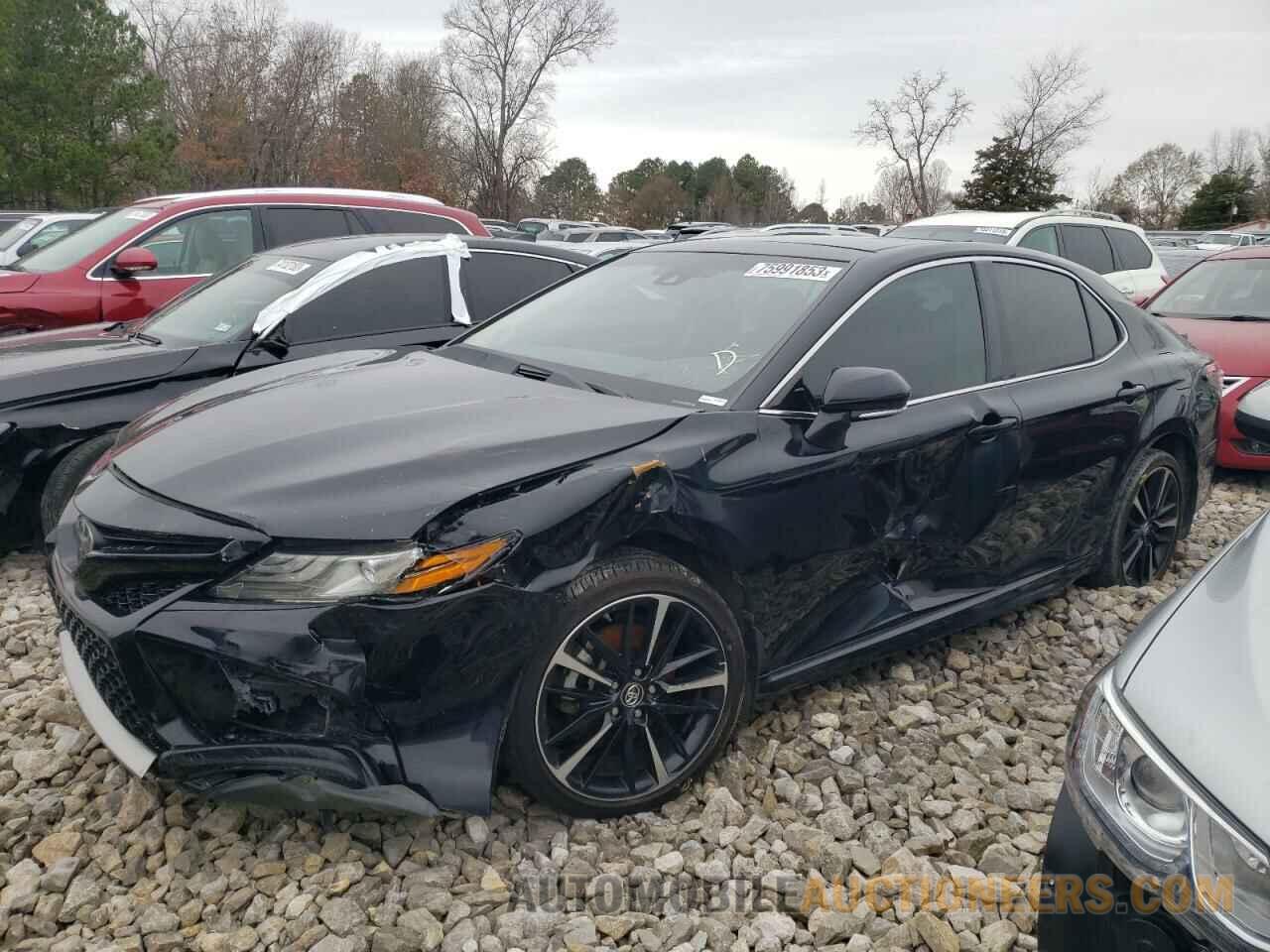 4T1BZ1HK4JU006772 TOYOTA CAMRY 2018