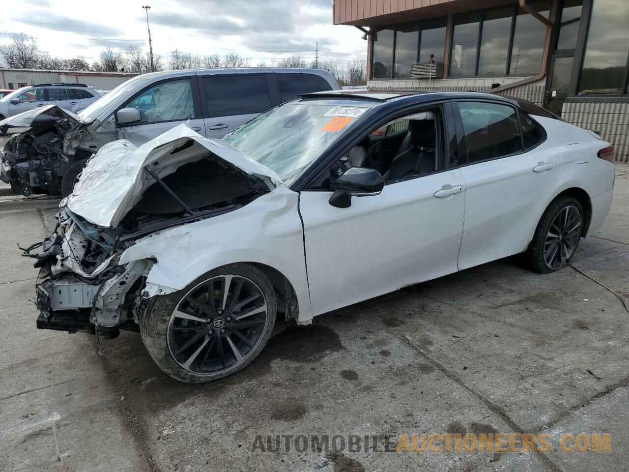 4T1BZ1HK4JU007730 TOYOTA CAMRY 2018