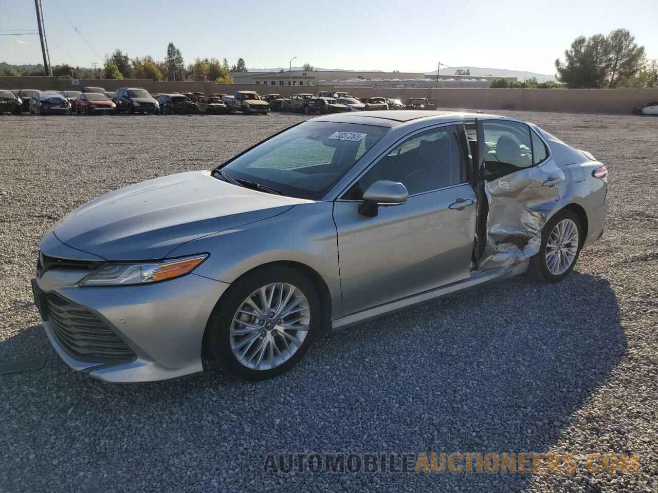 4T1BZ1HK4JU009008 TOYOTA CAMRY 2018