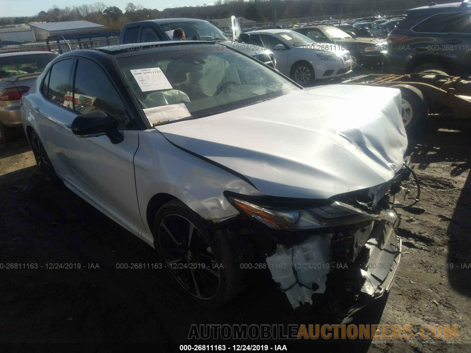 4T1BZ1HK4JU013978 TOYOTA CAMRY 2018