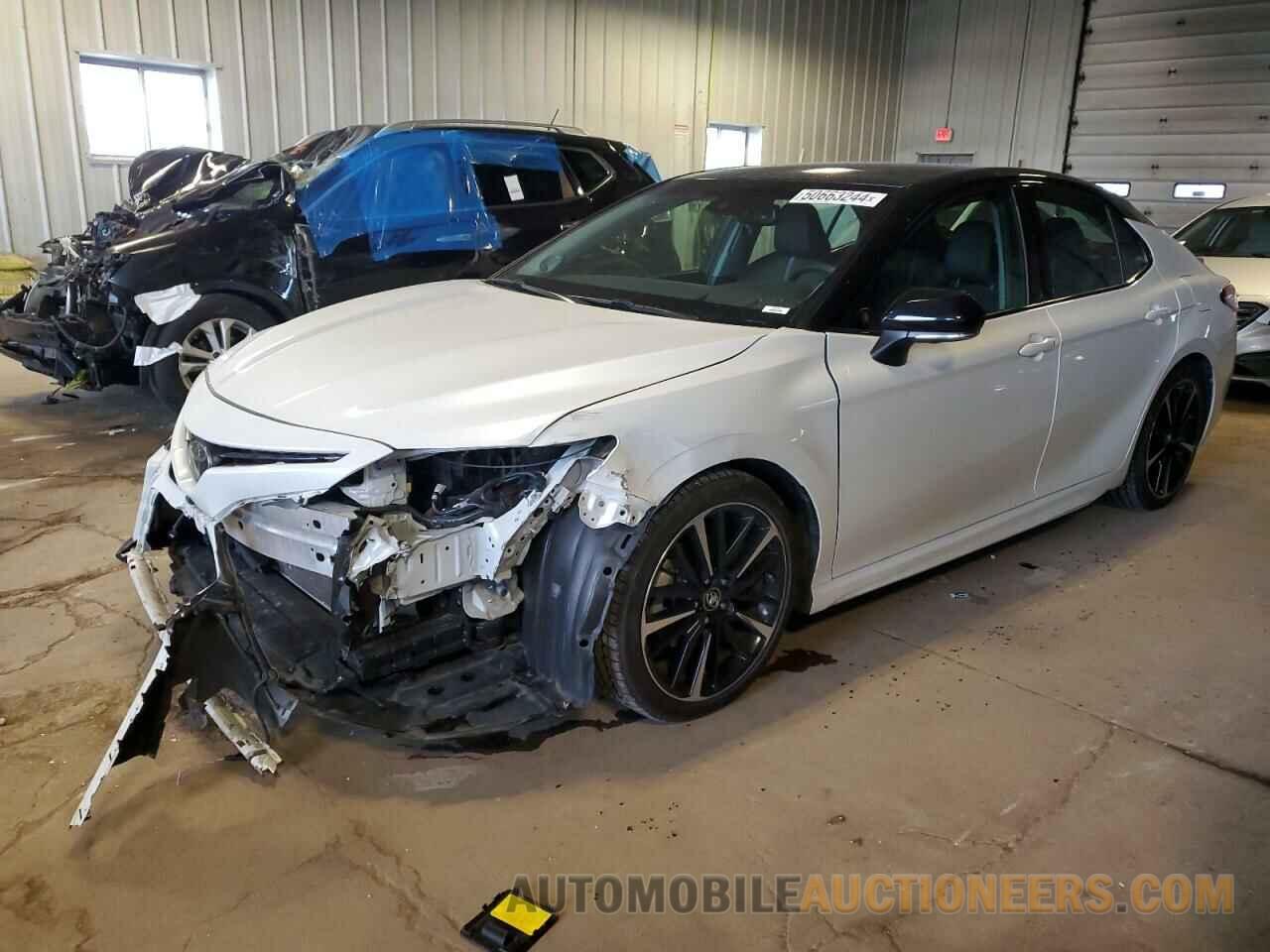 4T1BZ1HK4JU015147 TOYOTA CAMRY 2018