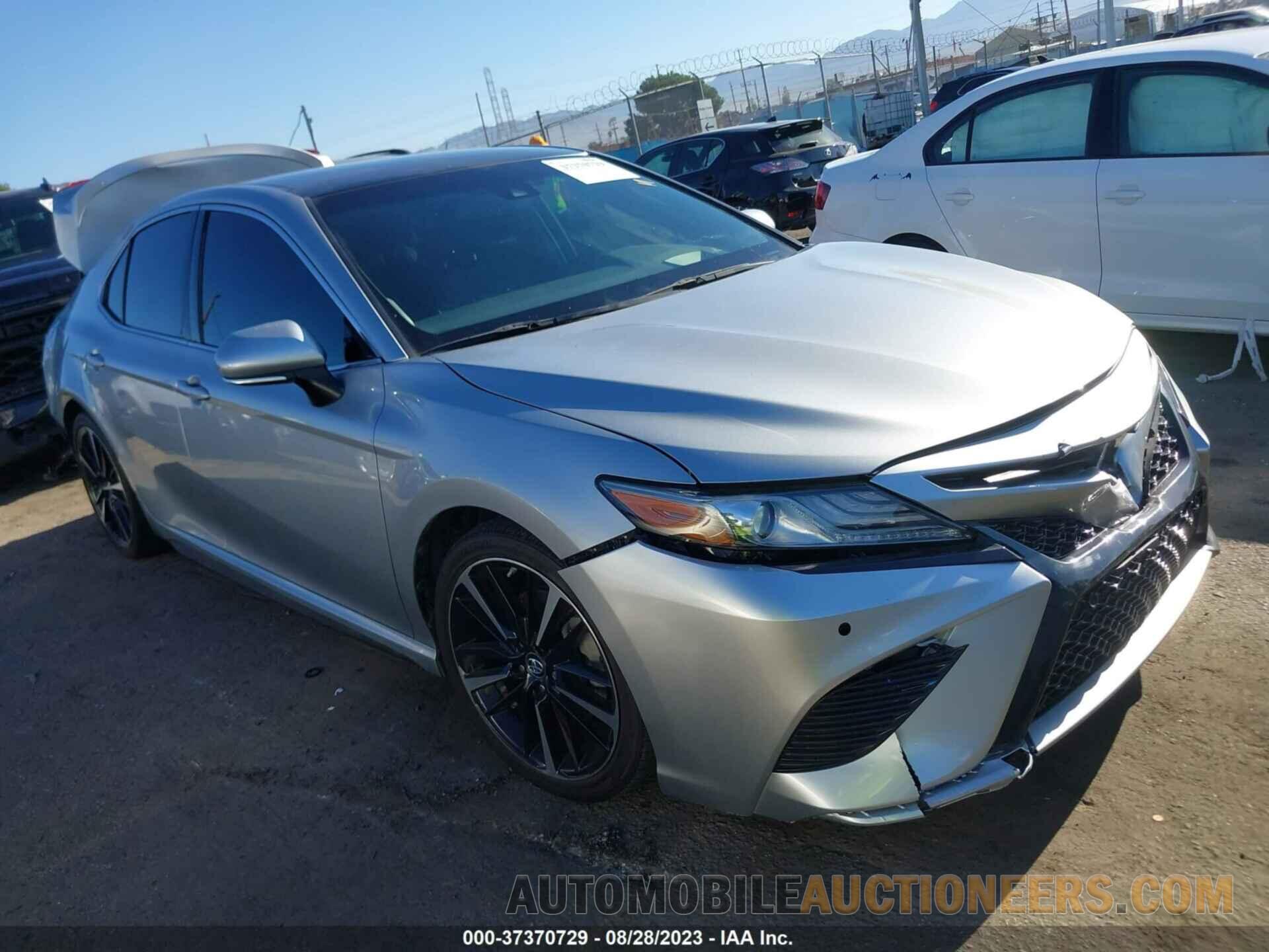 4T1BZ1HK5JU009213 TOYOTA CAMRY 2018