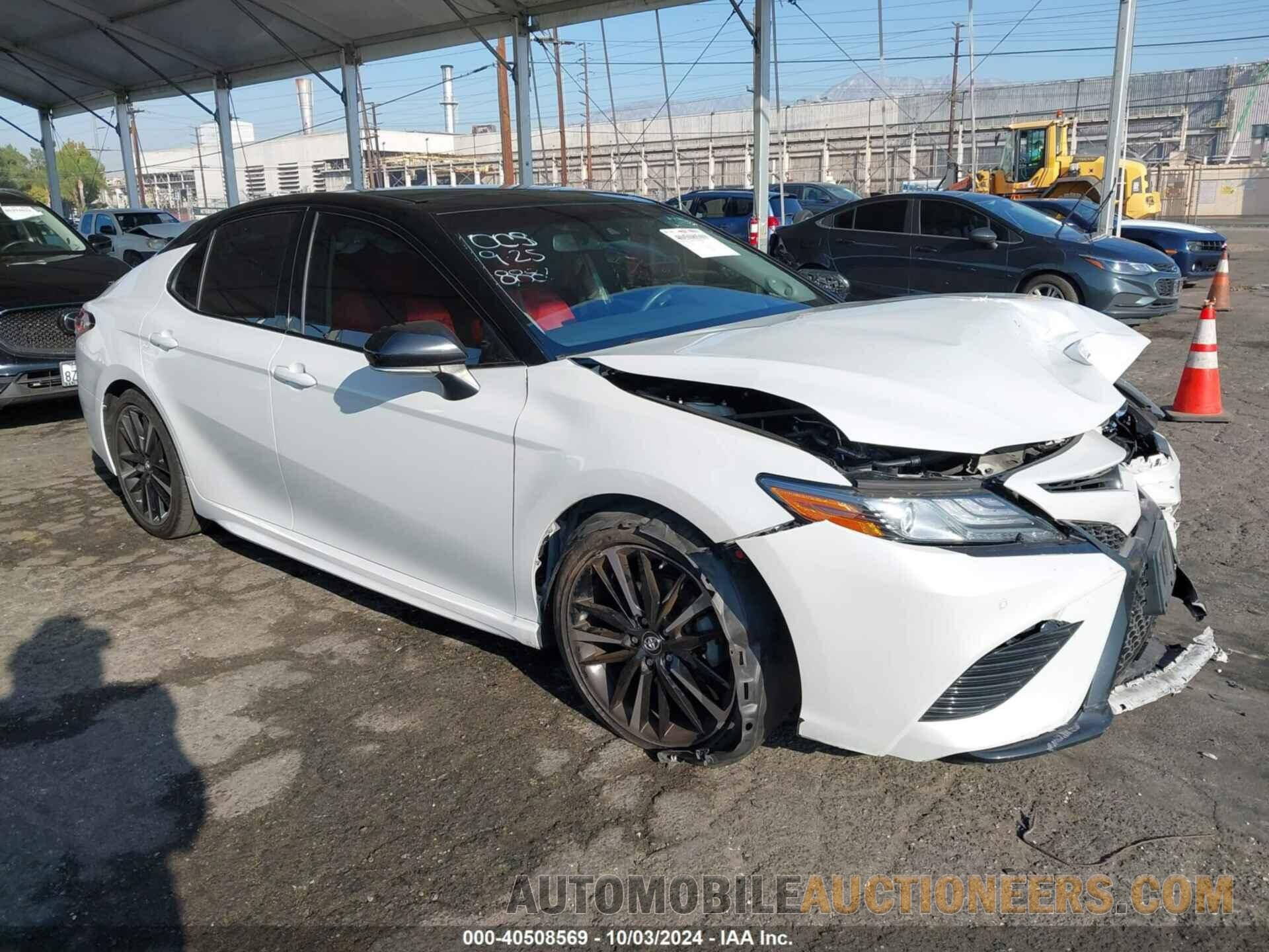 4T1BZ1HK5JU018882 TOYOTA CAMRY 2018