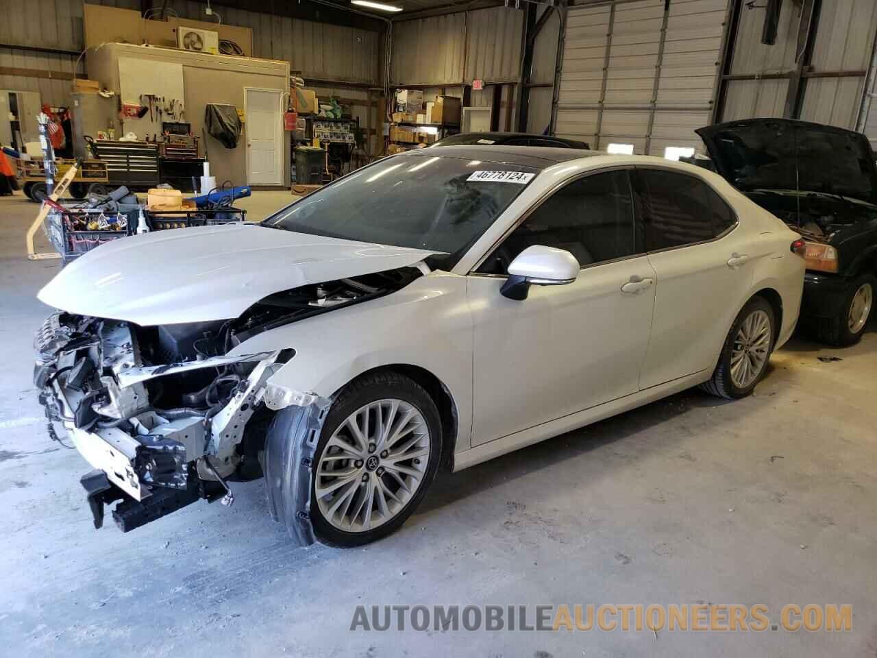 4T1BZ1HK6JU002626 TOYOTA CAMRY 2018