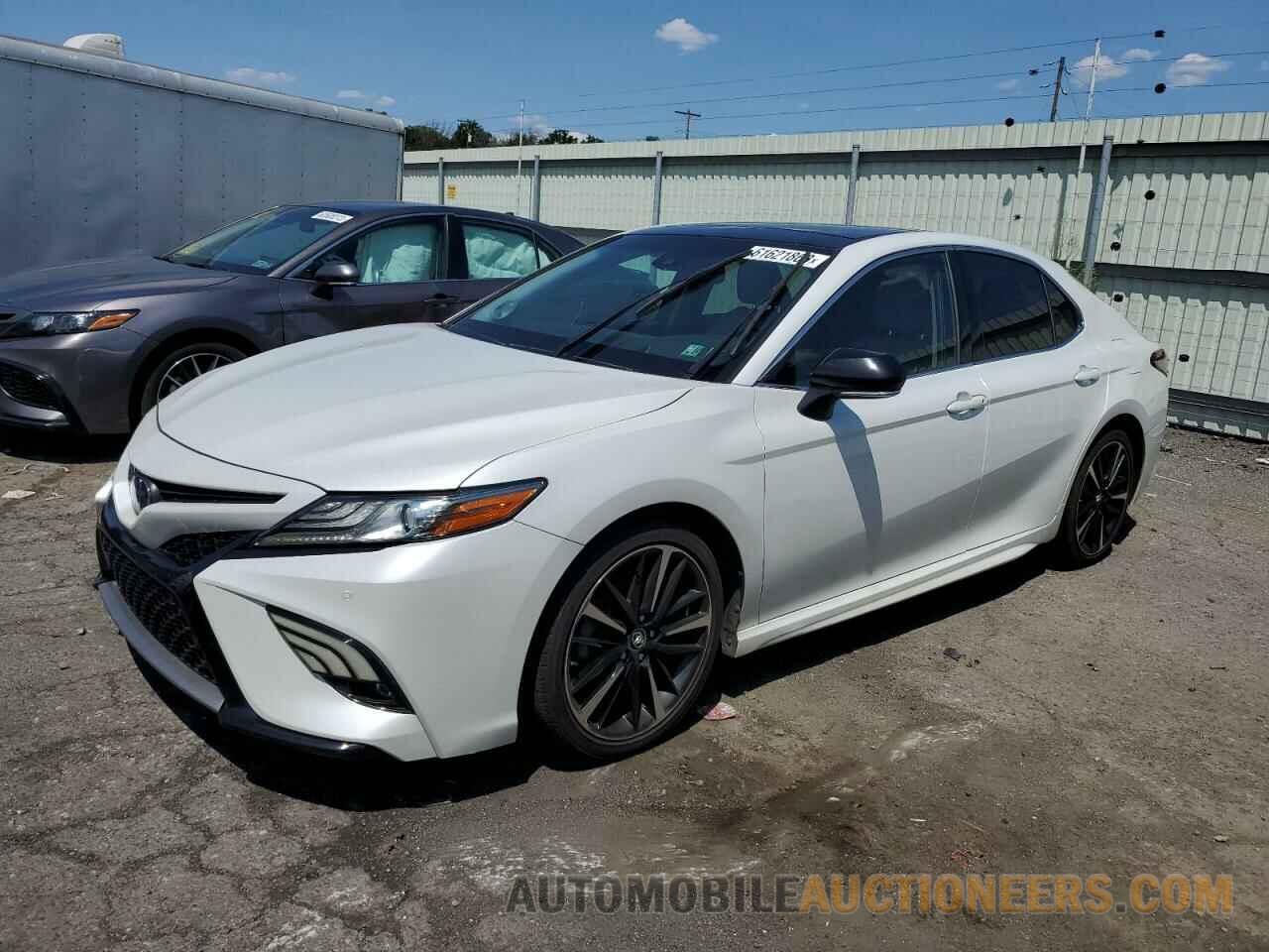 4T1BZ1HK6JU006059 TOYOTA CAMRY 2018