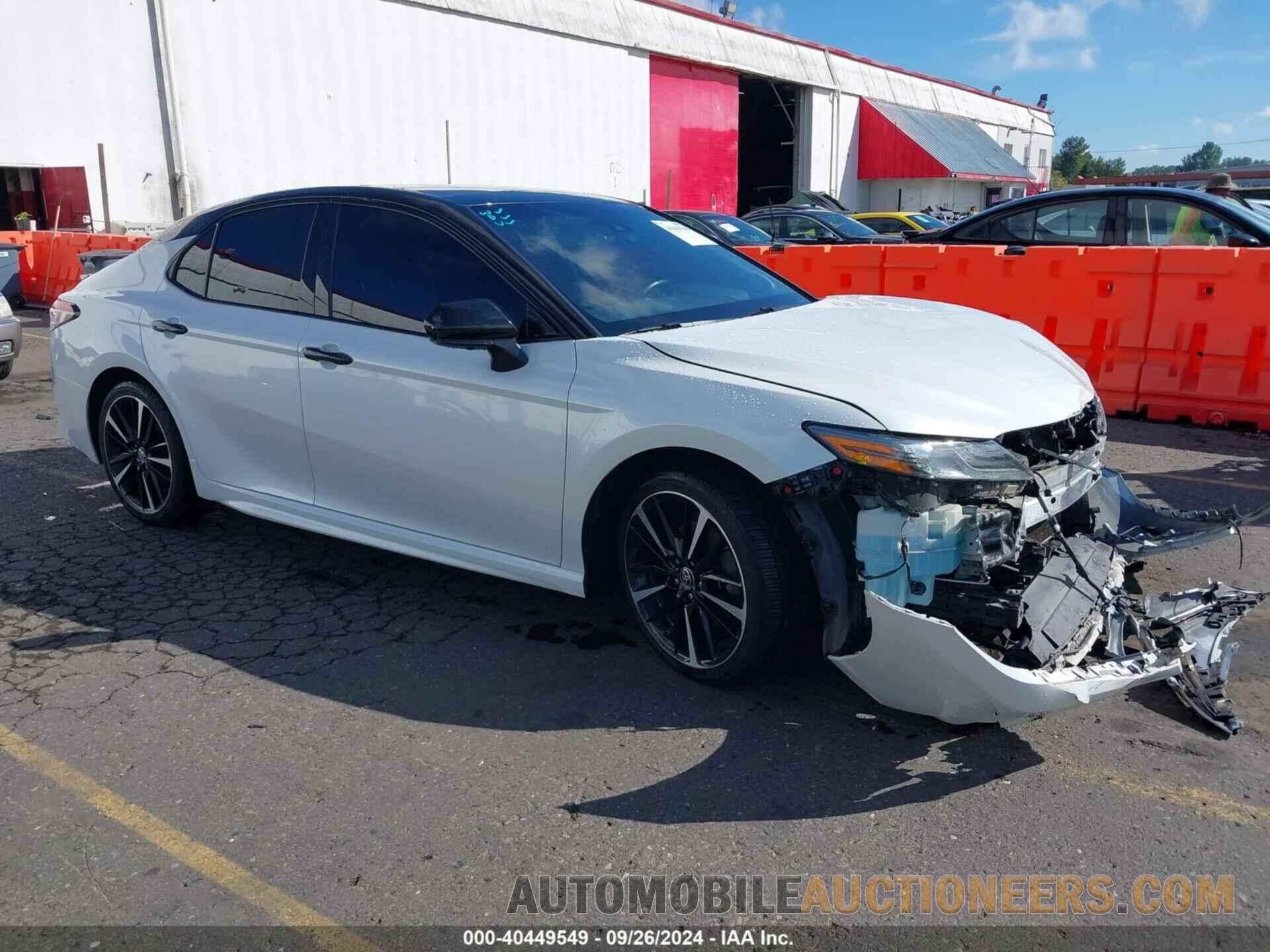 4T1BZ1HK6JU008295 TOYOTA CAMRY 2018