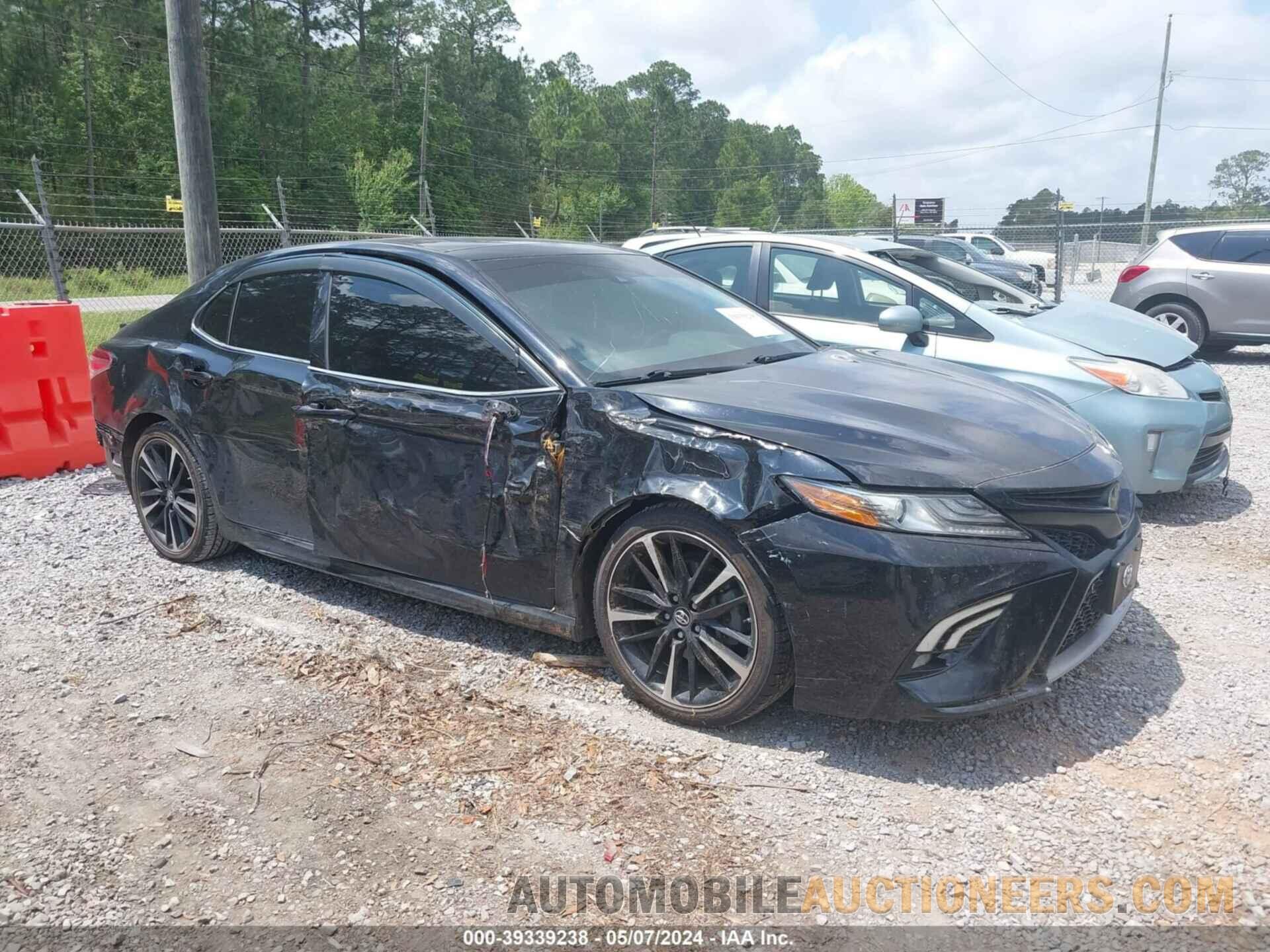 4T1BZ1HK6JU008930 TOYOTA CAMRY 2018