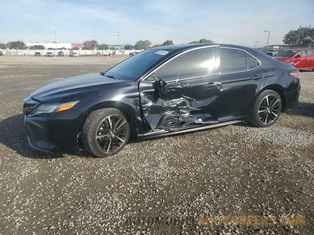 4T1BZ1HK6JU010547 TOYOTA CAMRY 2018