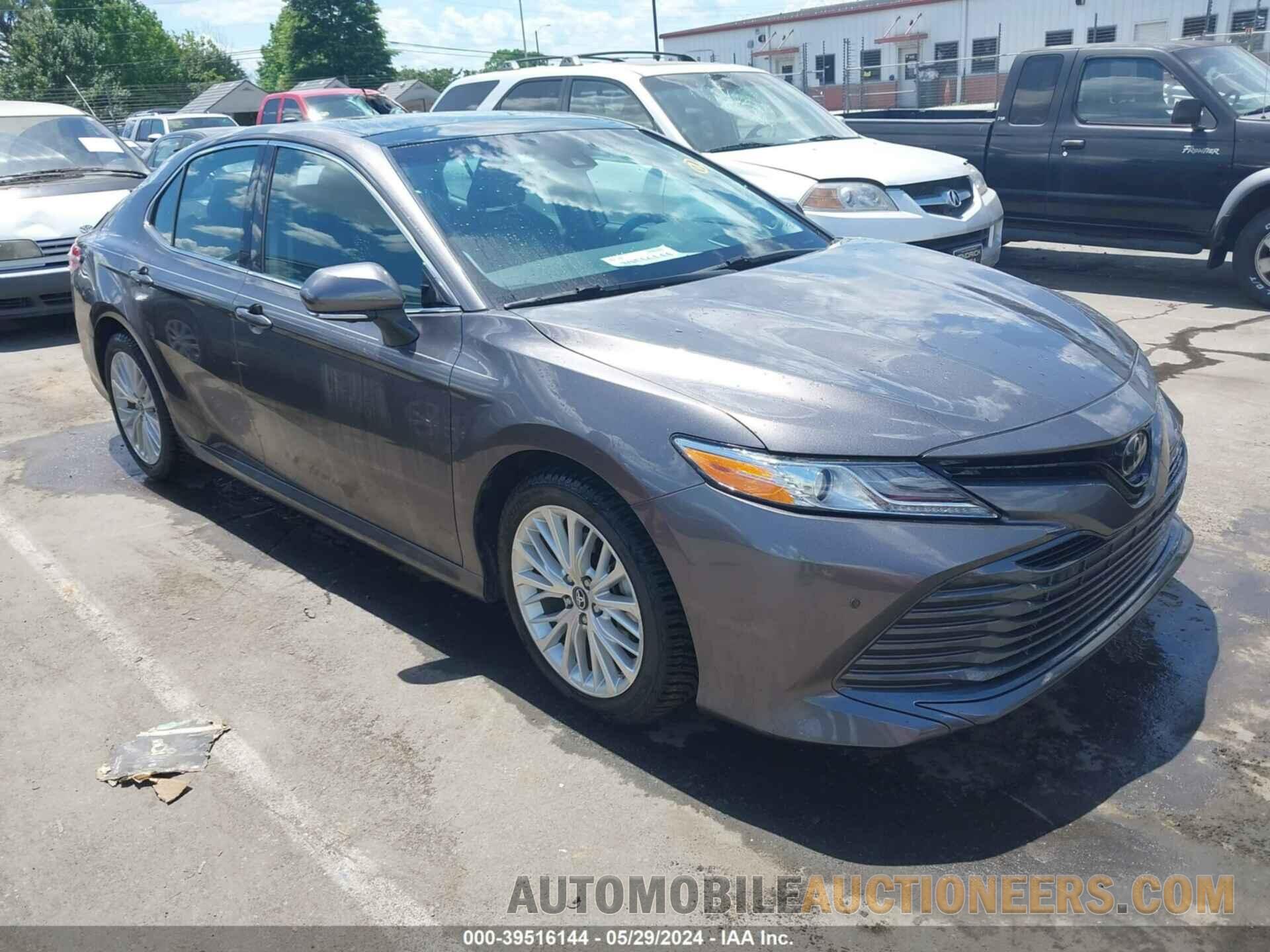 4T1BZ1HK6JU019099 TOYOTA CAMRY 2018