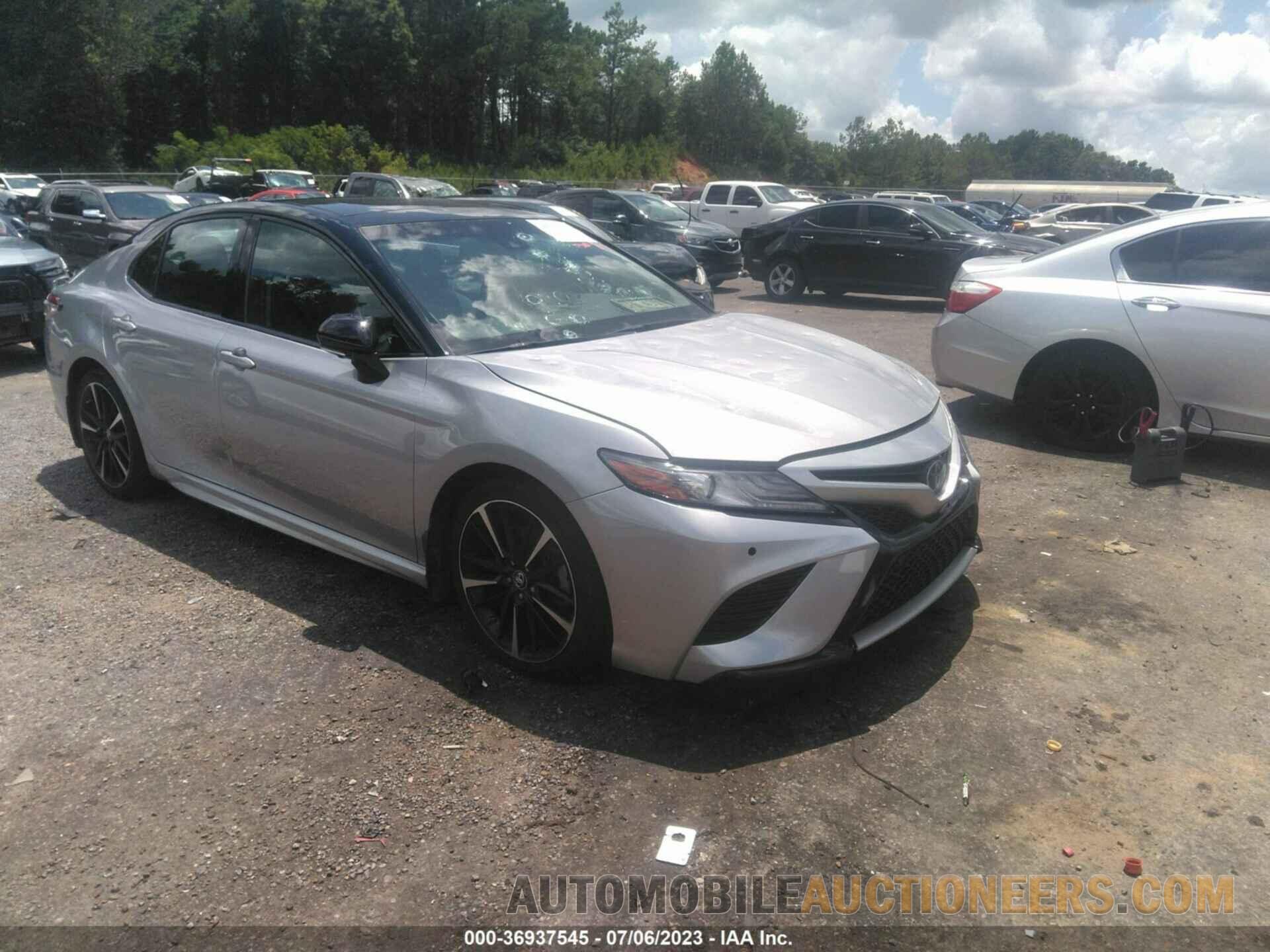 4T1BZ1HK6JU021550 TOYOTA CAMRY 2018