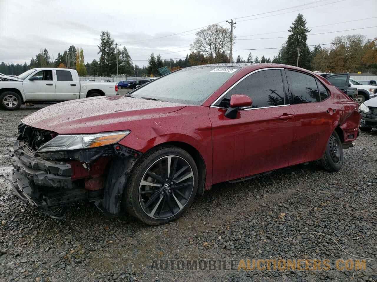 4T1BZ1HK6JU502186 TOYOTA CAMRY 2018