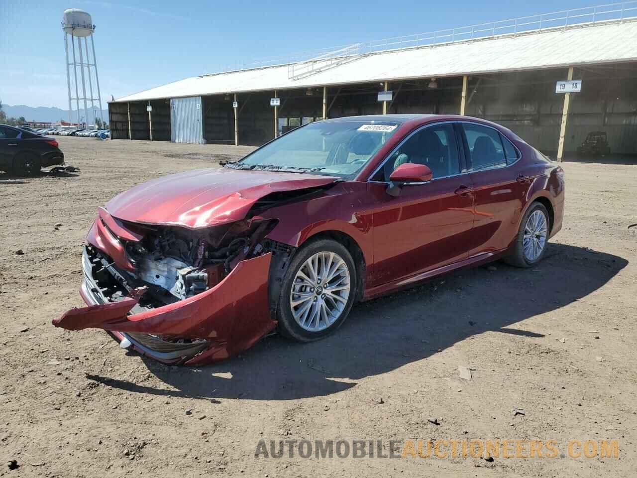 4T1BZ1HK6JU502320 TOYOTA CAMRY 2018