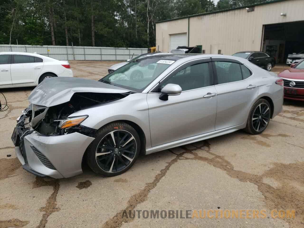 4T1BZ1HK7JU003946 TOYOTA CAMRY 2018