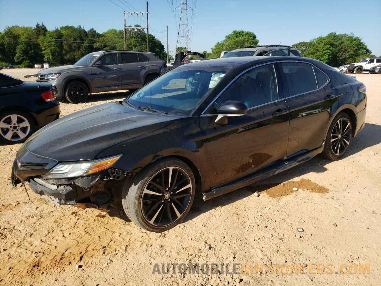 4T1BZ1HK7JU009892 TOYOTA CAMRY 2018