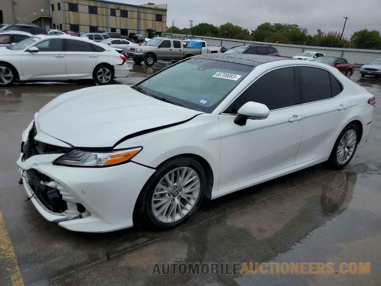 4T1BZ1HK7JU010055 TOYOTA CAMRY 2018