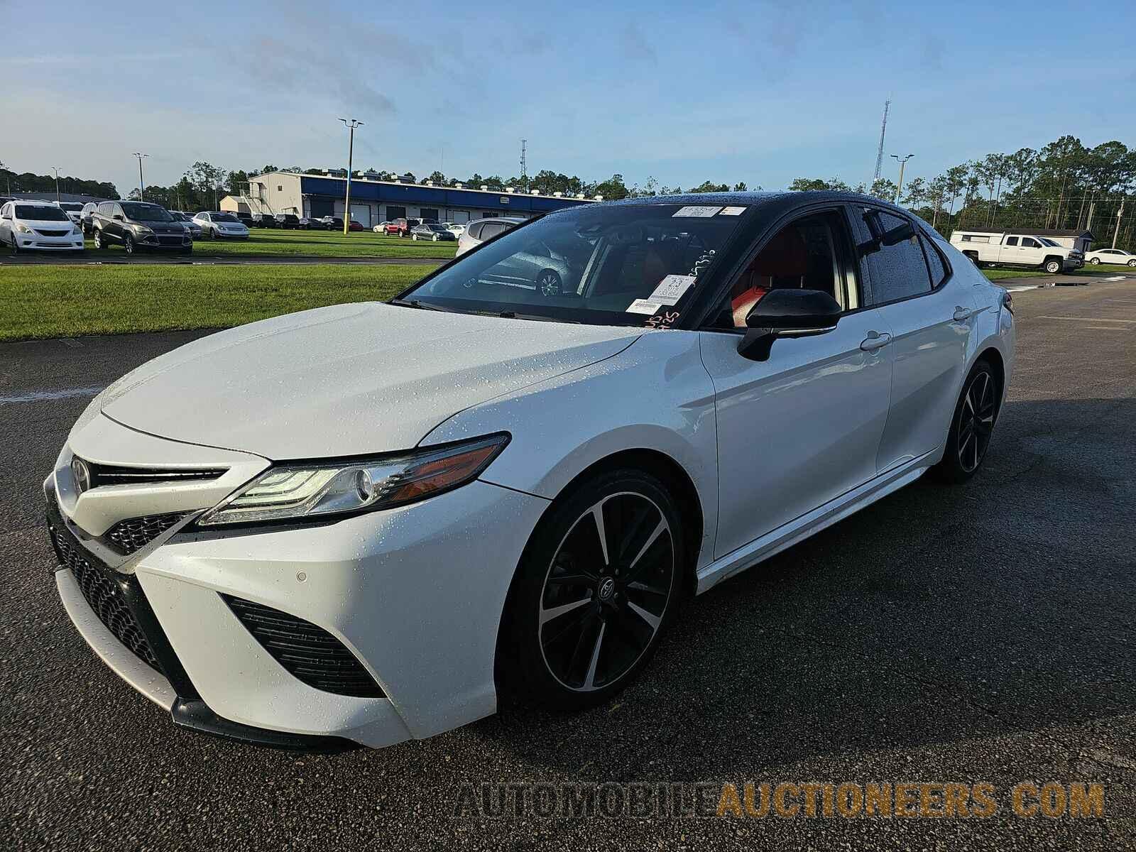 4T1BZ1HK7JU011142 Toyota Camry 2018