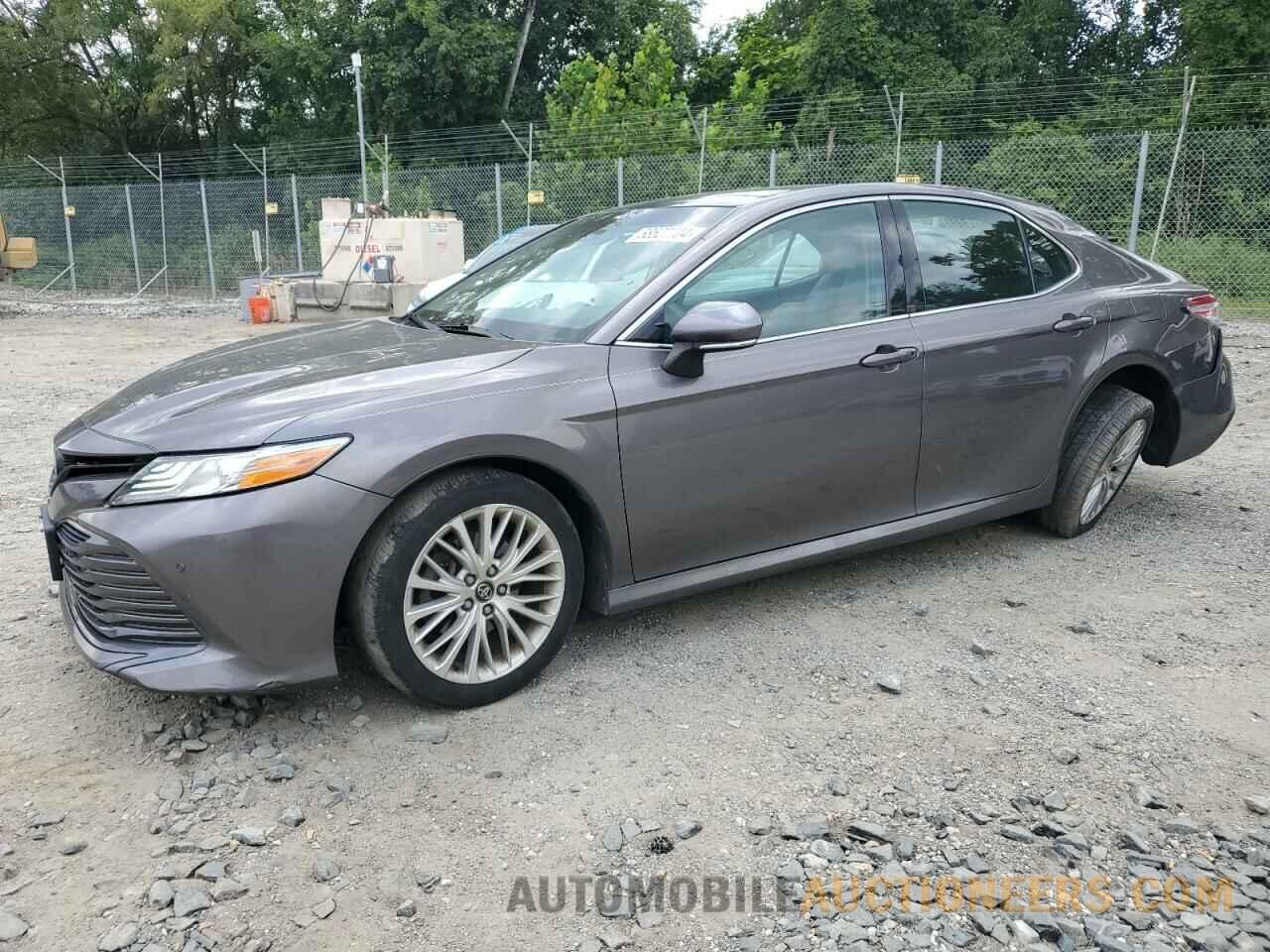 4T1BZ1HK7JU012856 TOYOTA CAMRY 2018