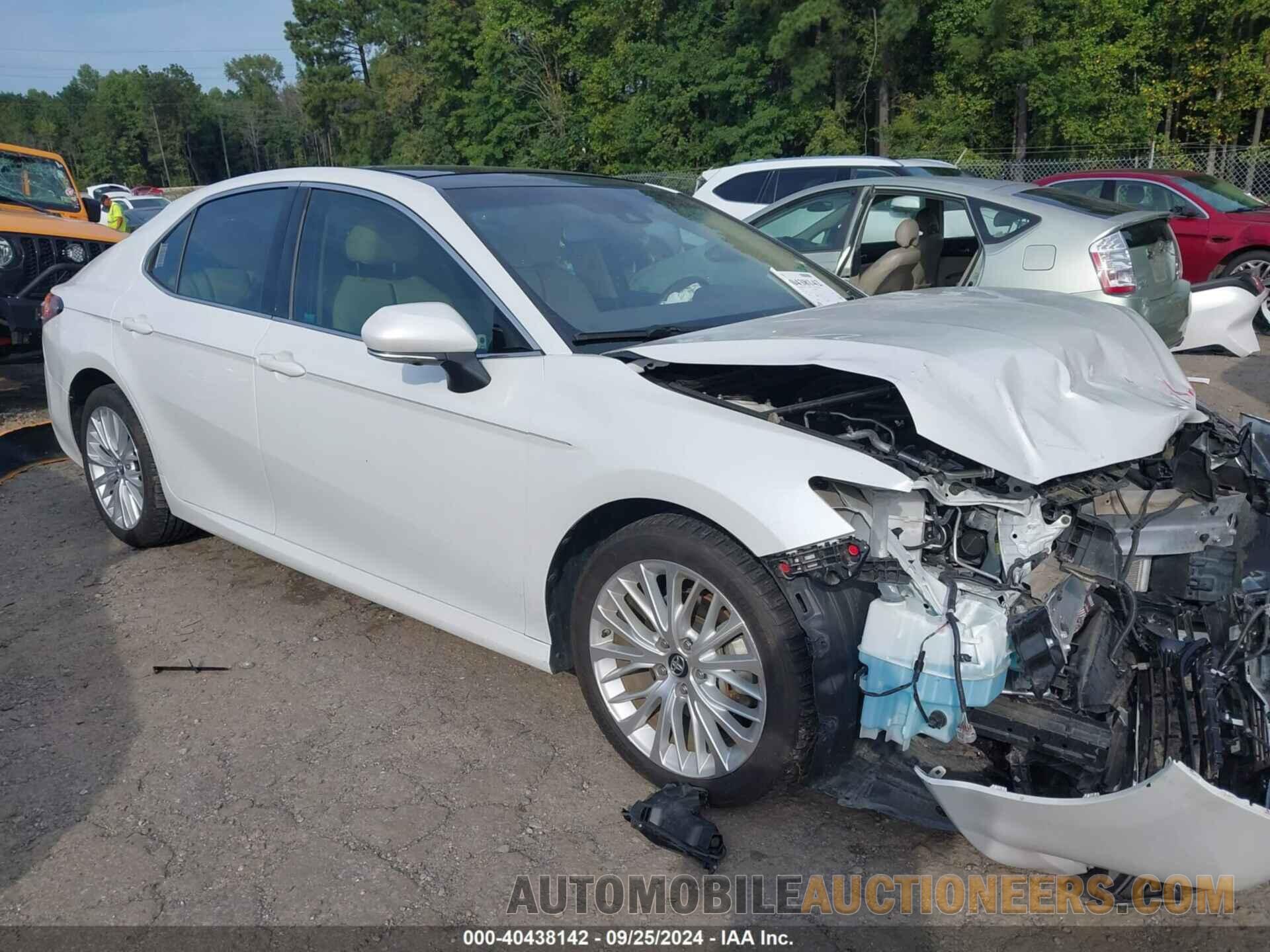 4T1BZ1HK7JU018589 TOYOTA CAMRY 2018