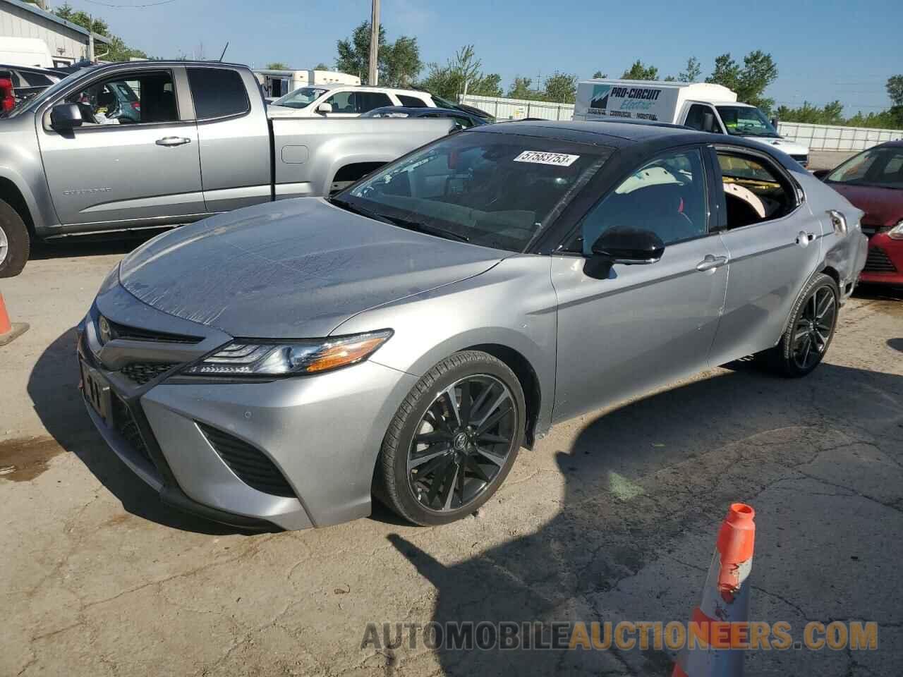 4T1BZ1HK7JU021475 TOYOTA CAMRY 2018