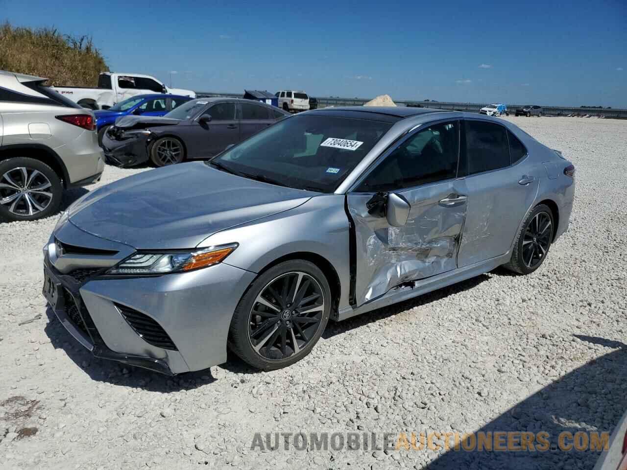 4T1BZ1HK7JU501208 TOYOTA CAMRY 2018