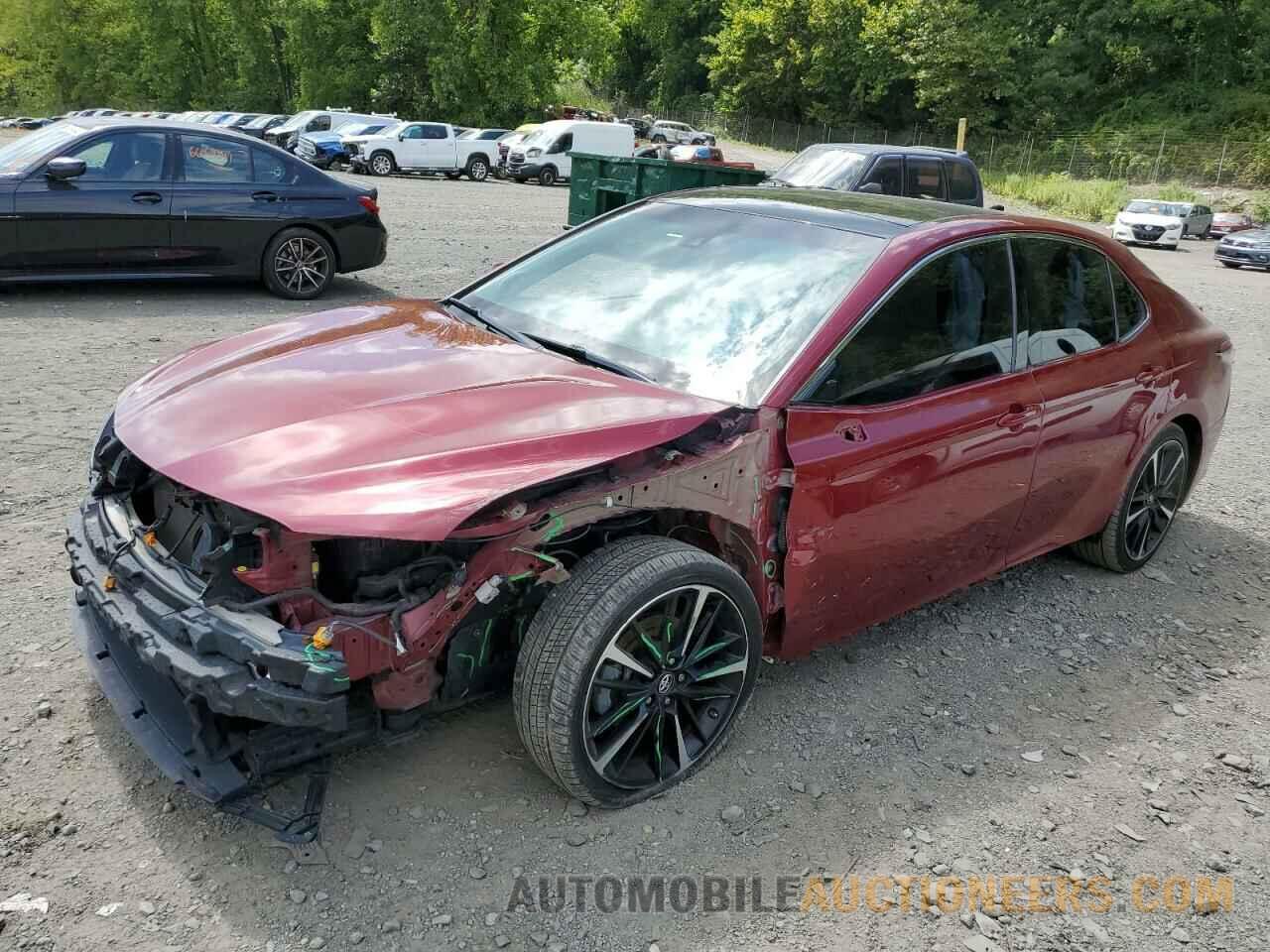 4T1BZ1HK7JU503329 TOYOTA CAMRY 2018