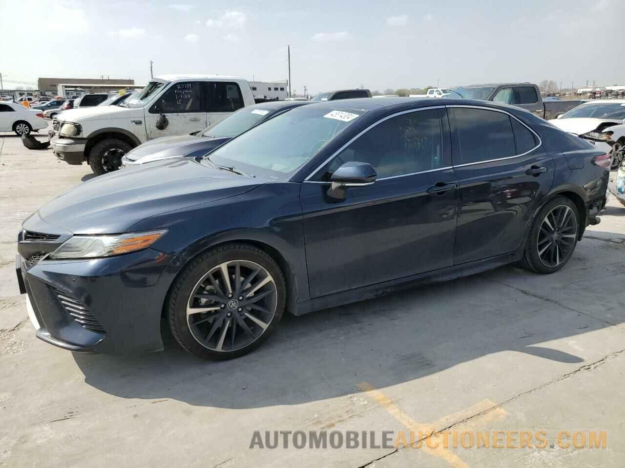 4T1BZ1HK8JU501010 TOYOTA CAMRY 2018