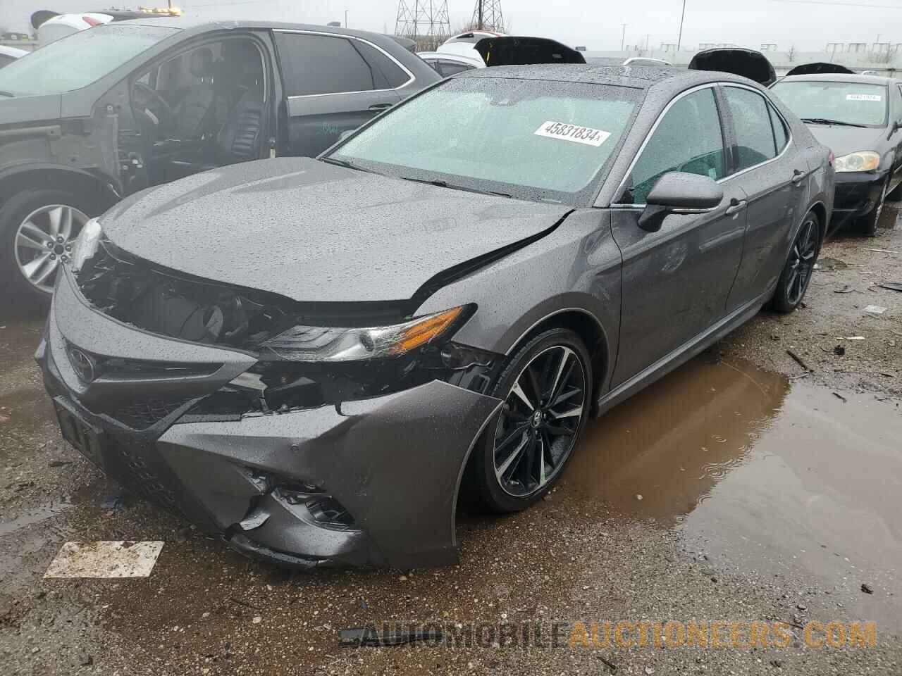 4T1BZ1HK9JU001549 TOYOTA CAMRY 2018