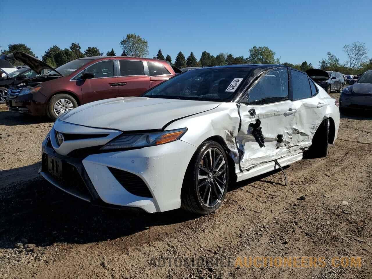 4T1BZ1HK9JU001759 TOYOTA CAMRY 2018