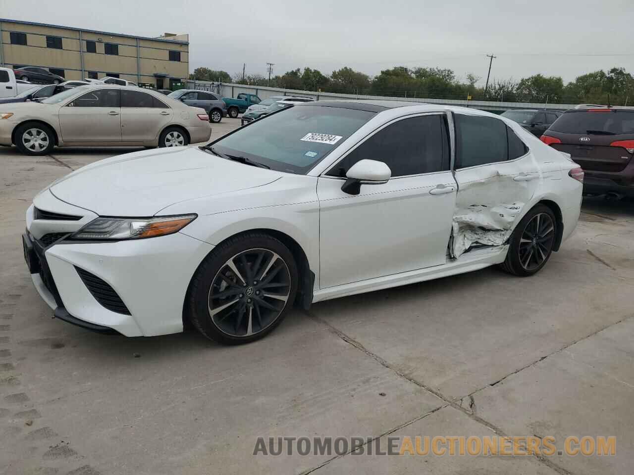 4T1BZ1HK9JU015953 TOYOTA CAMRY 2018